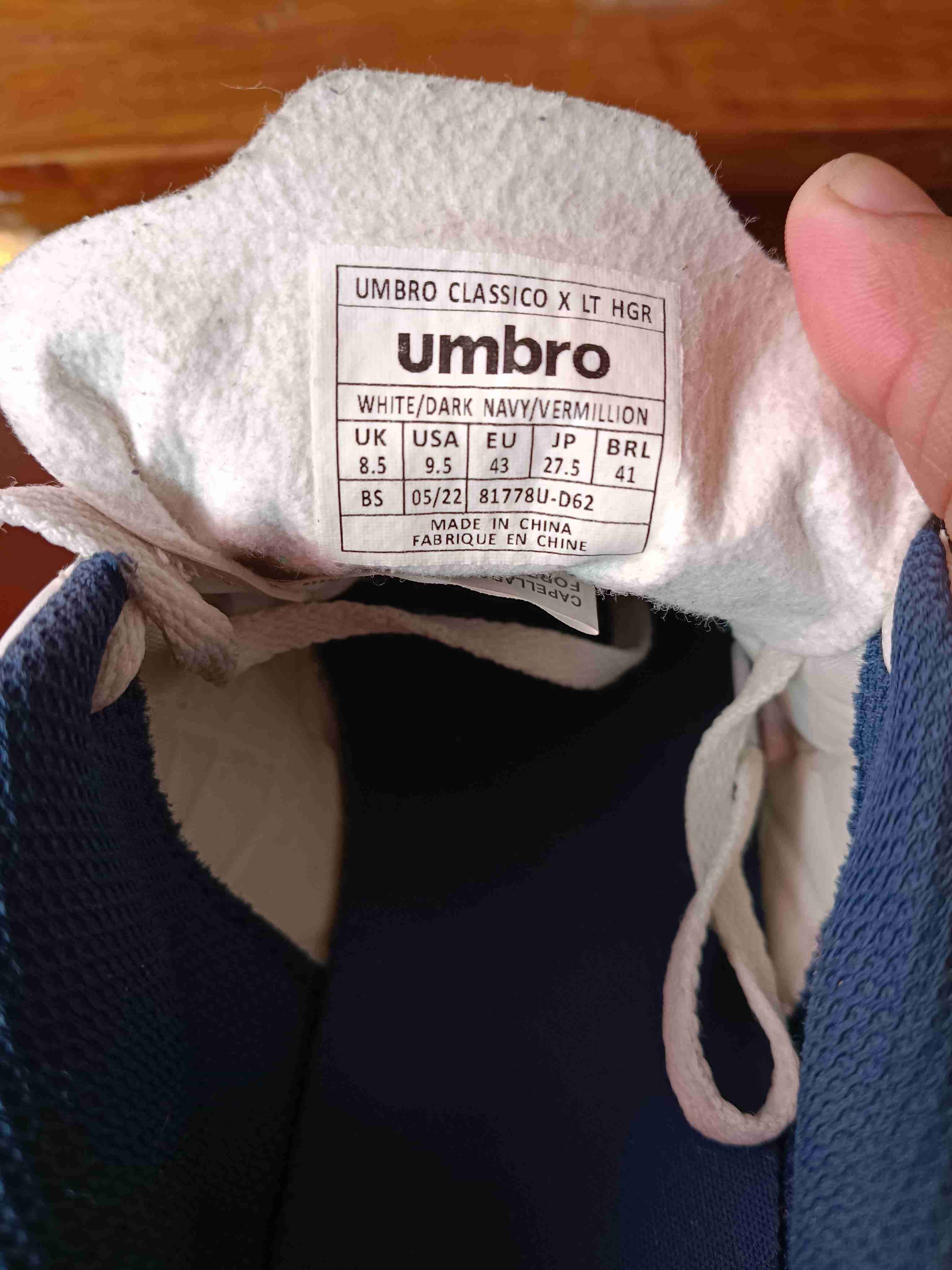 Zapatos de fútbol blancos Umbro - miniatura 3