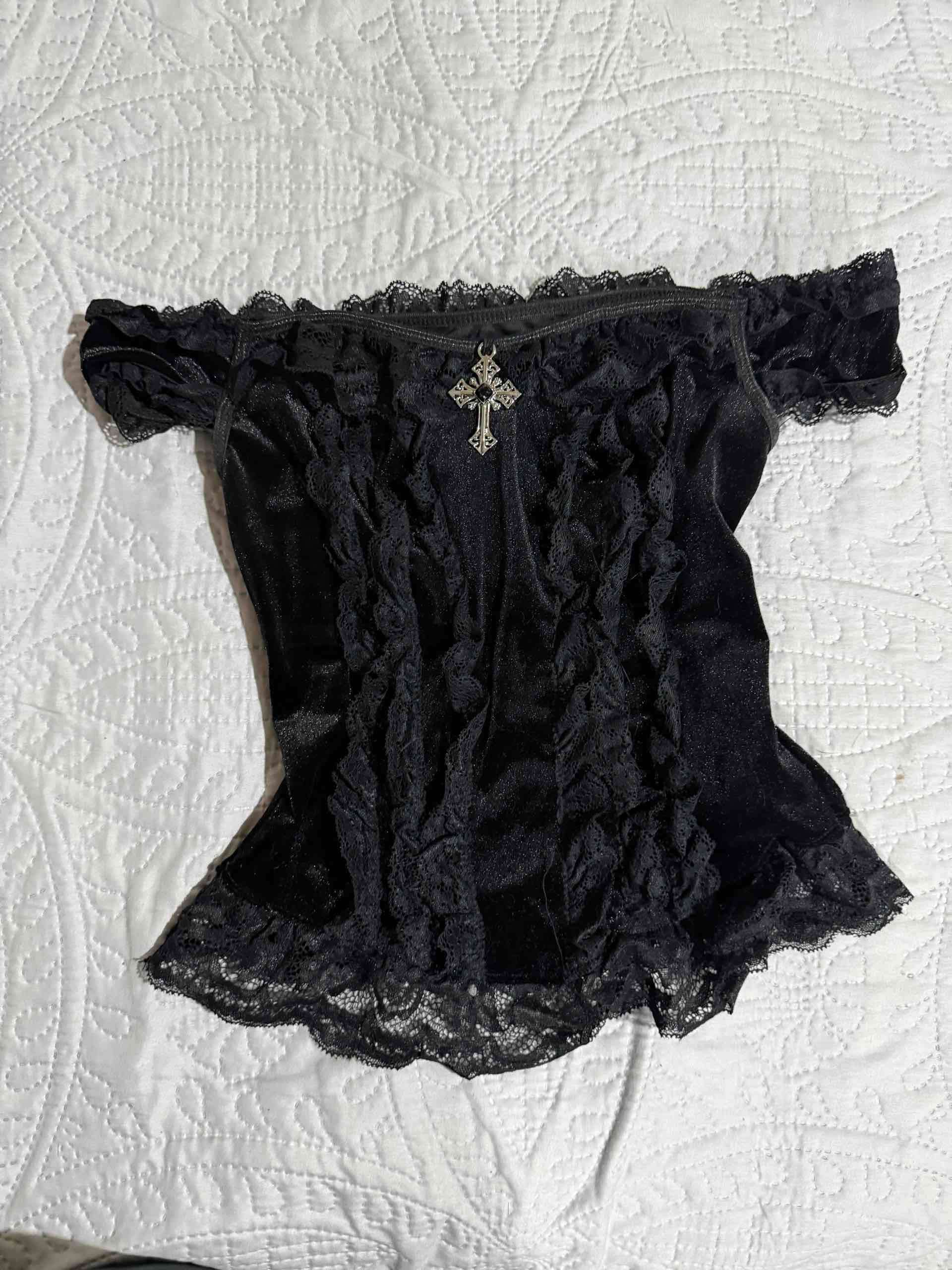 Top negra con encaje shein - miniatura 2