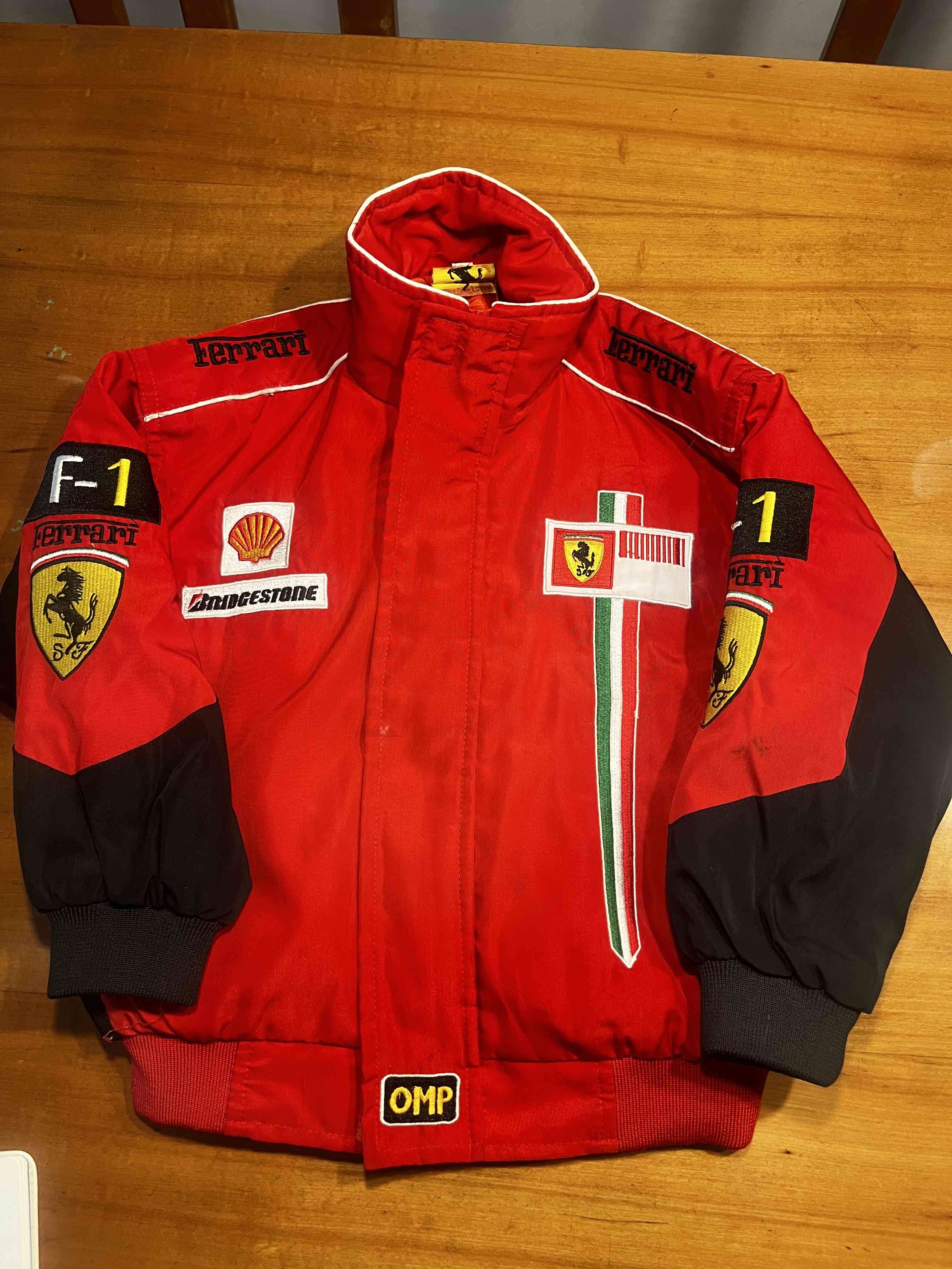 Chaqueta Ferrari F1 para niños. Talla 4-5 - miniatura 1