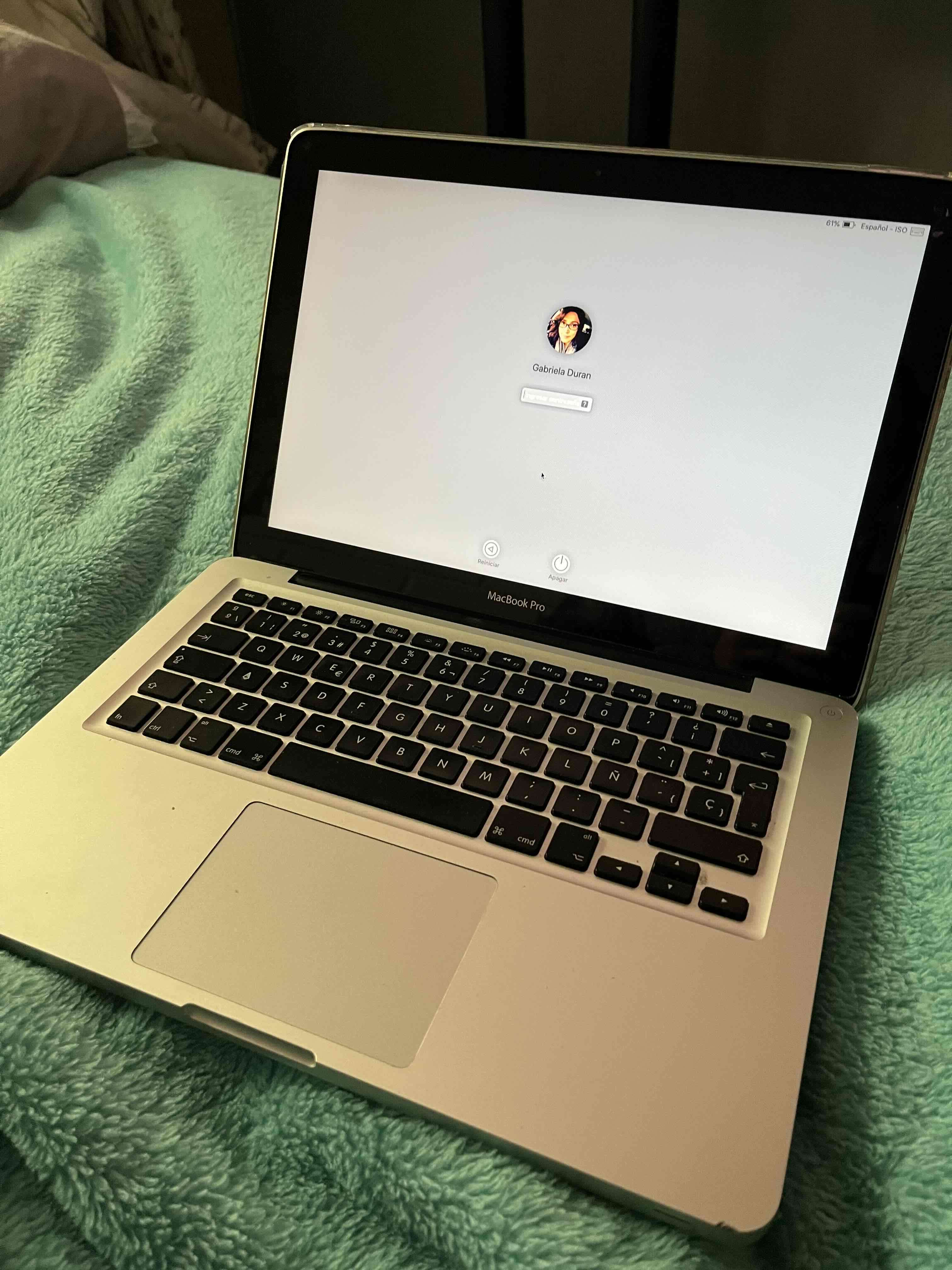 MacBook Pro 13 pulgadas - miniatura 3
