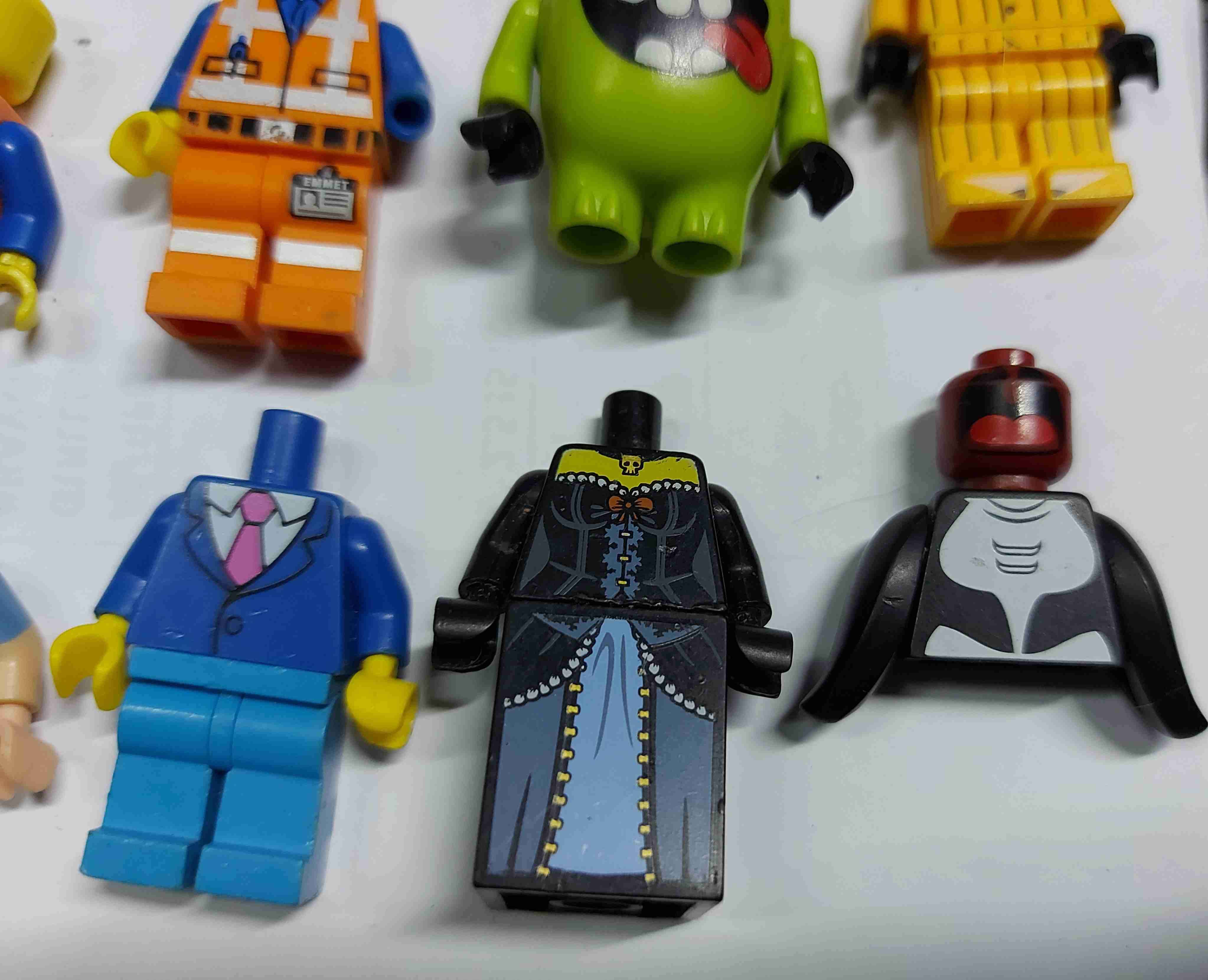 Pack de partes y figuras LEGO variadas - miniatura 2