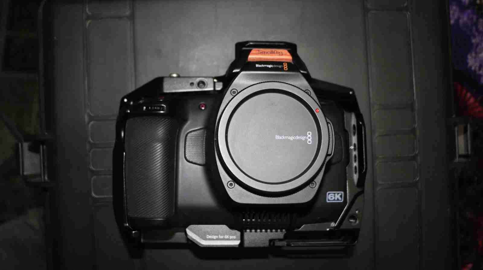 Cámara Blackmagic 6K Pro - miniatura 1