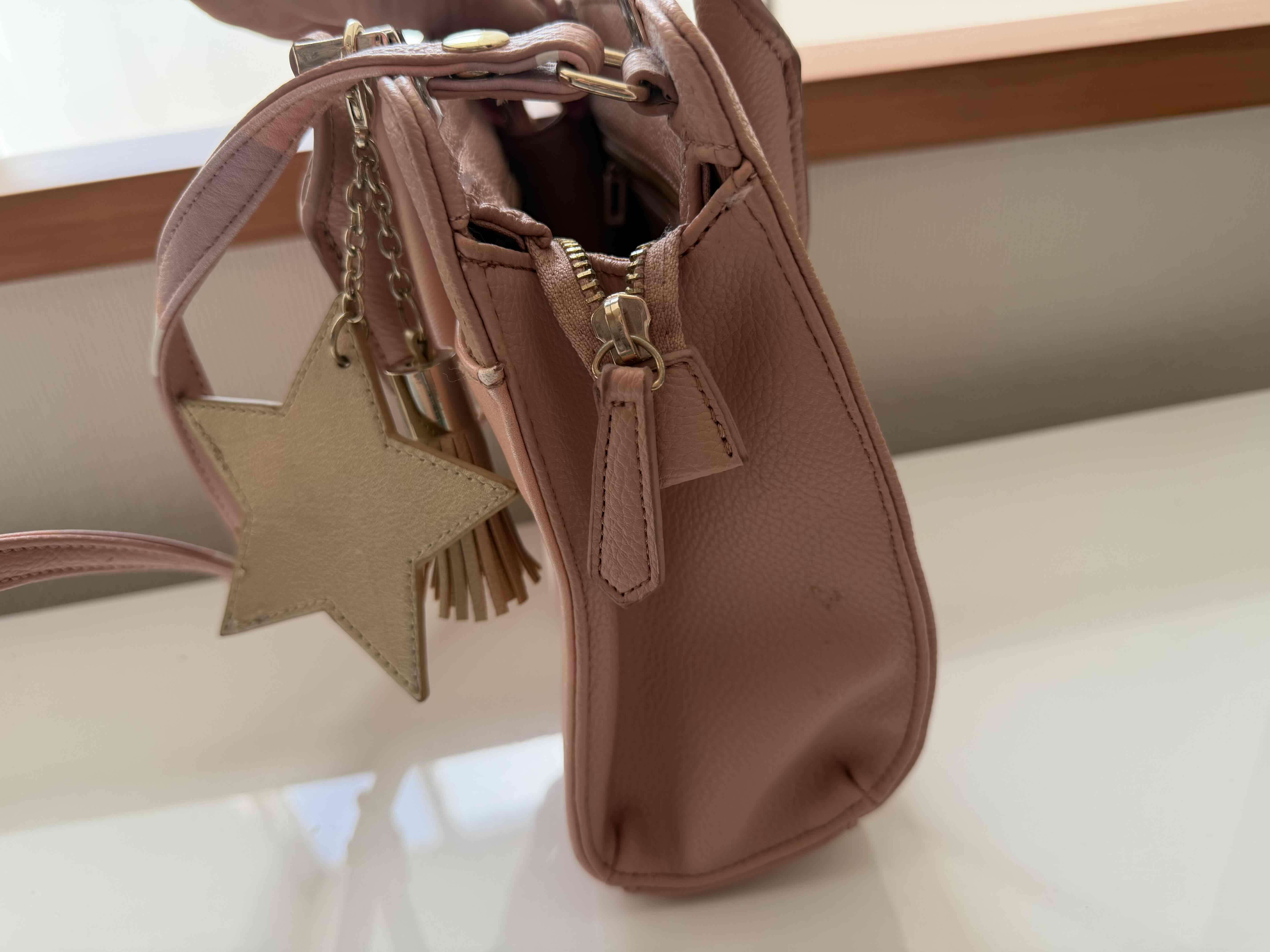 Cartera Guess colores pastel - miniatura 4