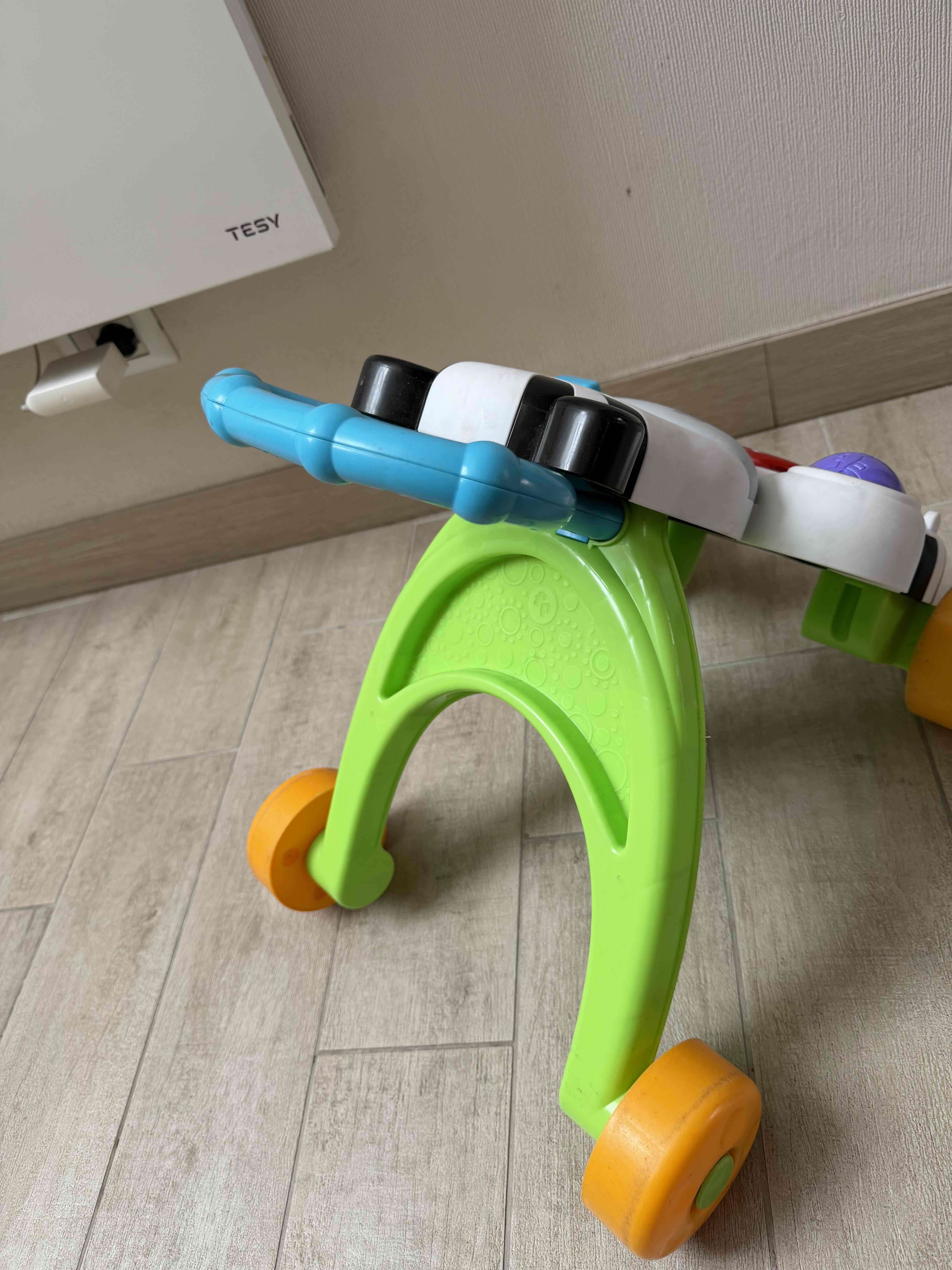 Correpasillos  Fisher Price - miniatura 4