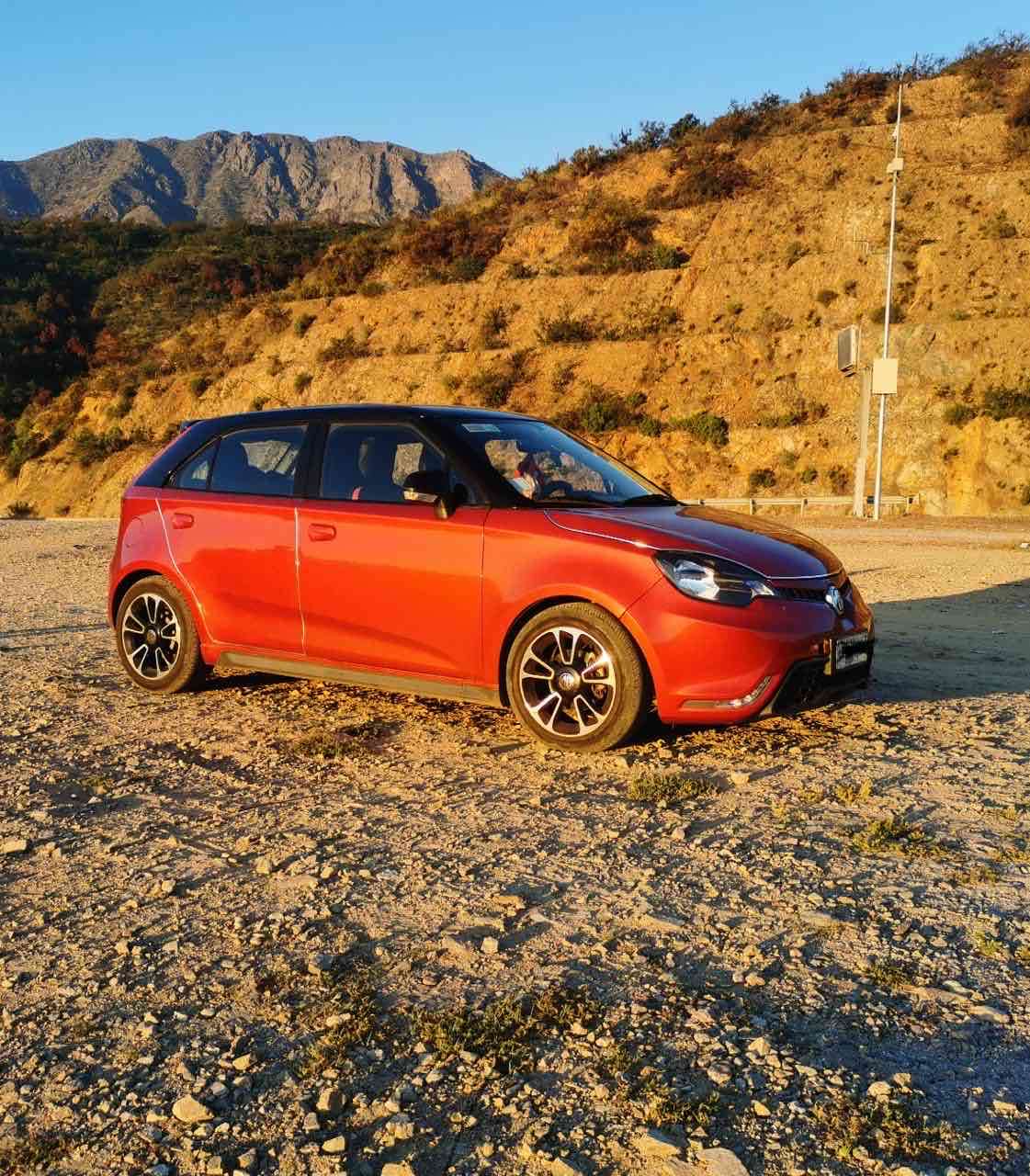 Auto mg3 confort rojo - miniatura 4