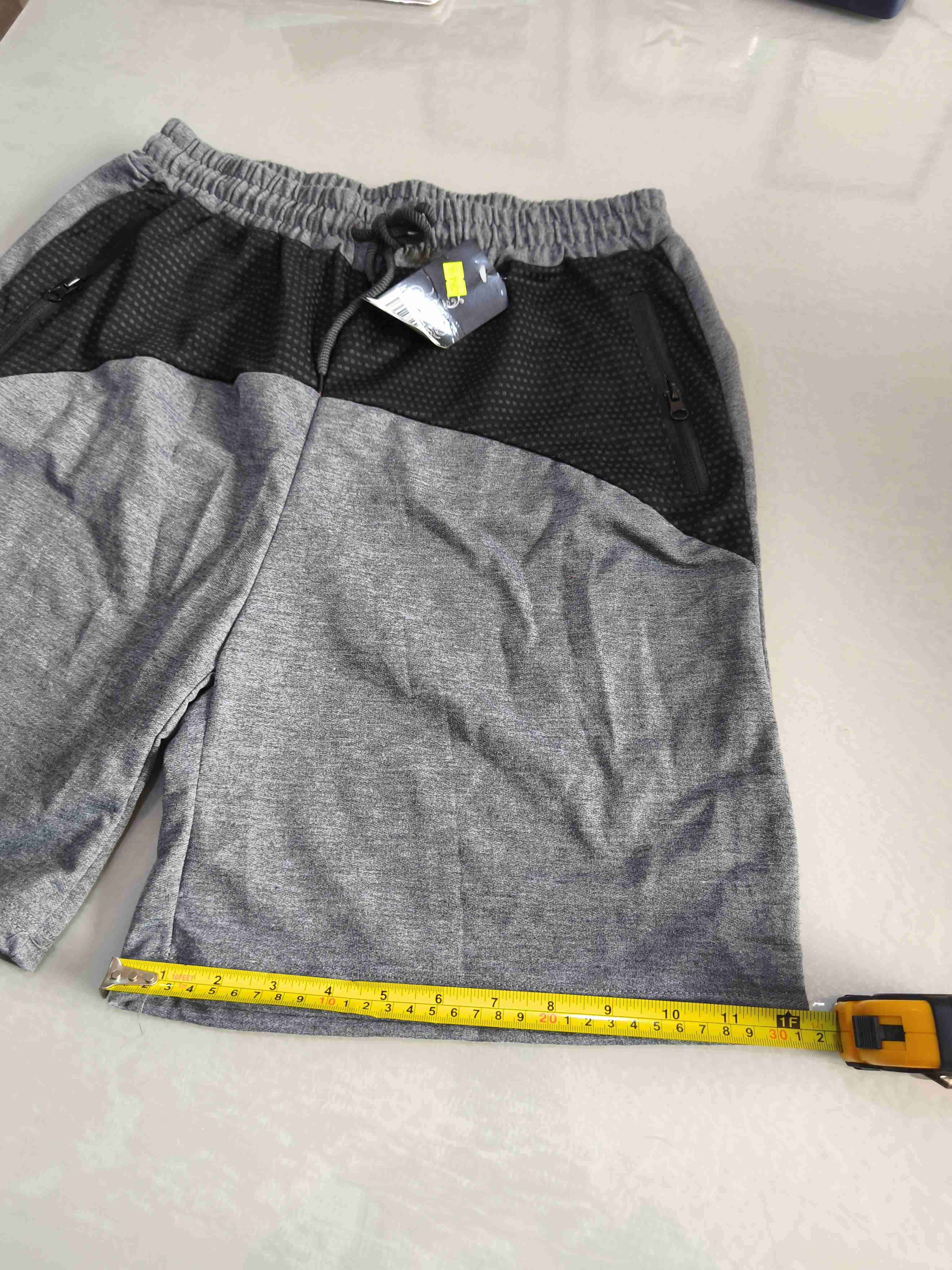 Short deportivo gris y negro NUEVO - miniatura 4