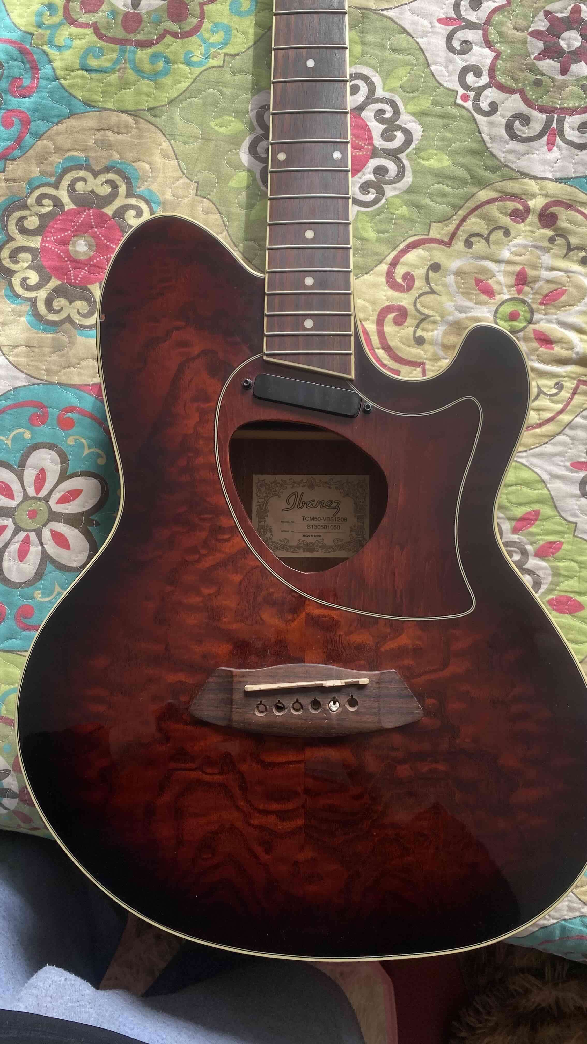 Guitarra electroacústica Ibanez Talman - miniatura 1