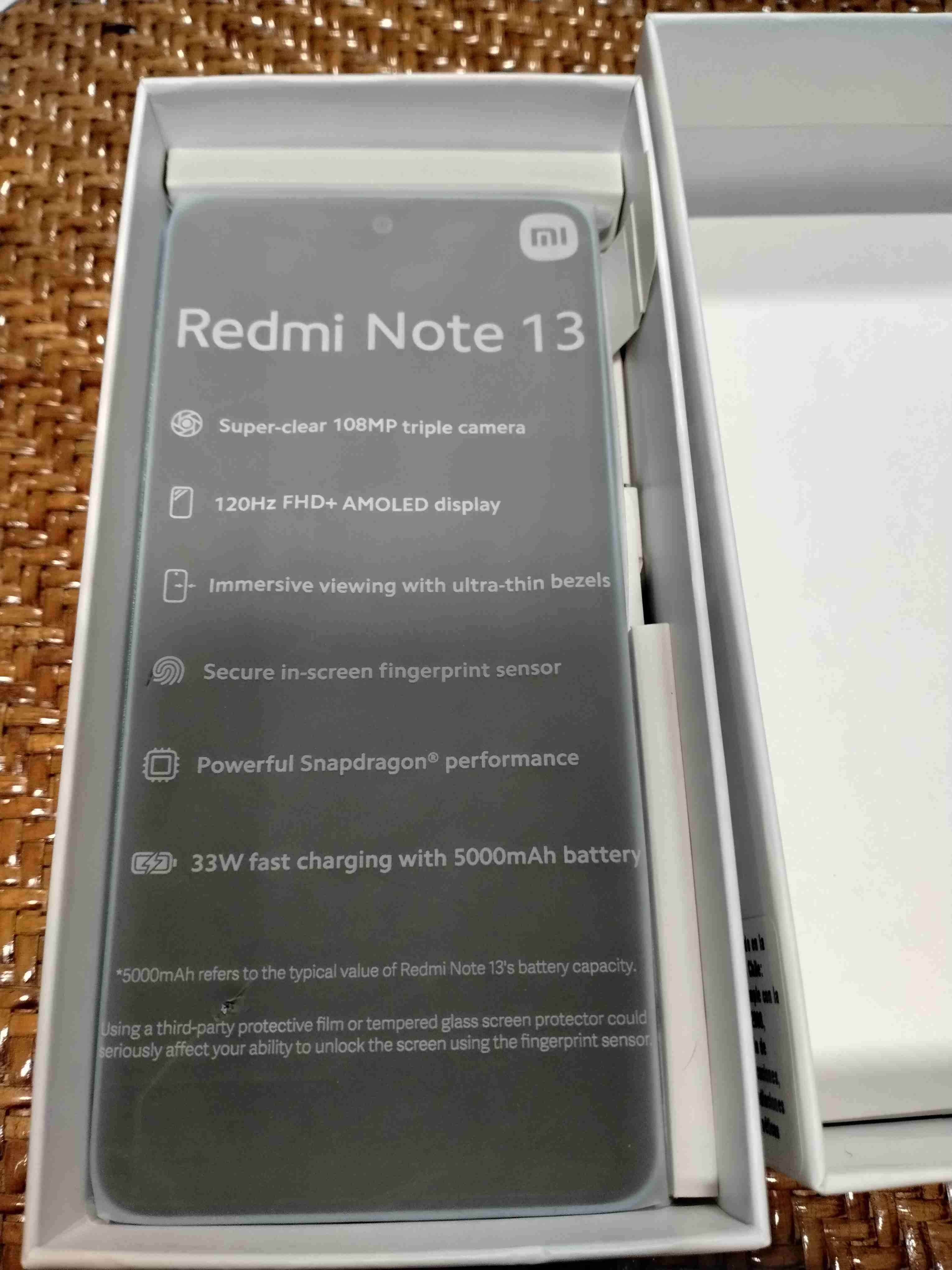 Smartphone nuevo en caja modelo Redmi note 13 . - miniatura 6
