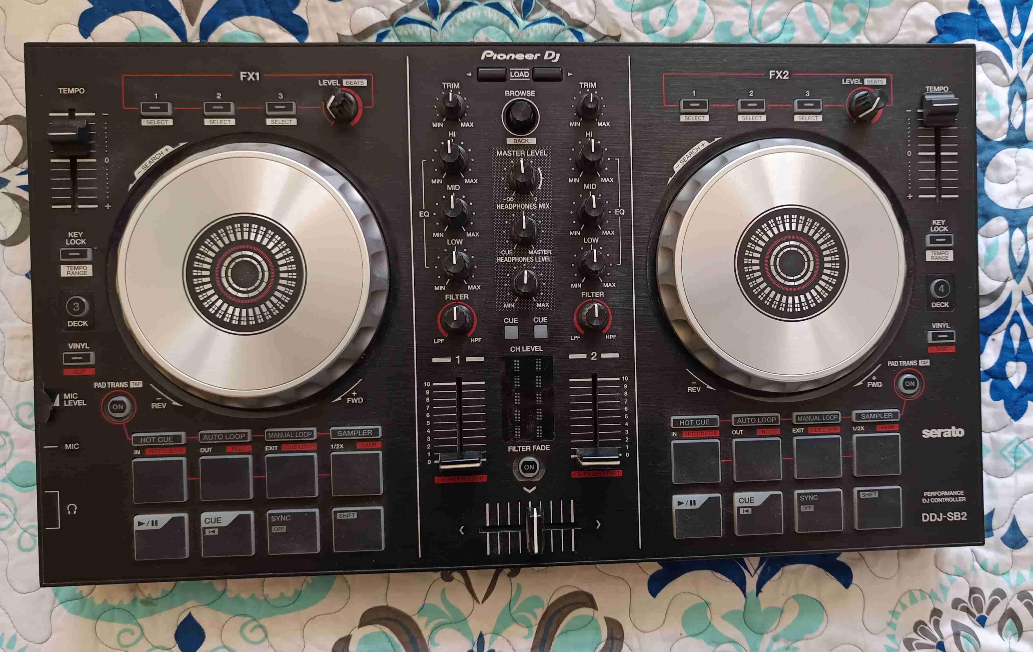 Controlador DJ Pioneer DDJ-SB2 - miniatura 1