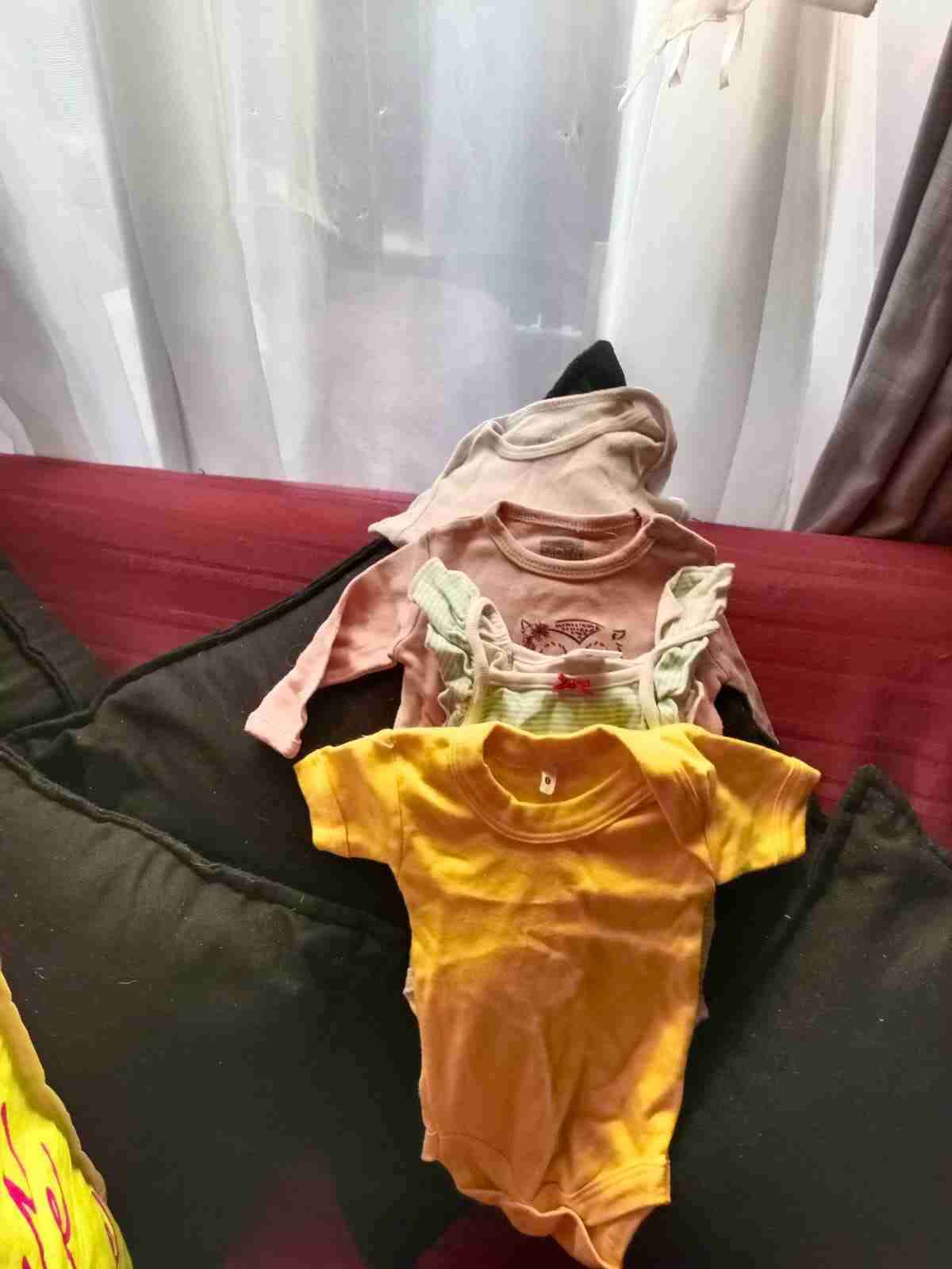 ropa de bebé - miniatura 5