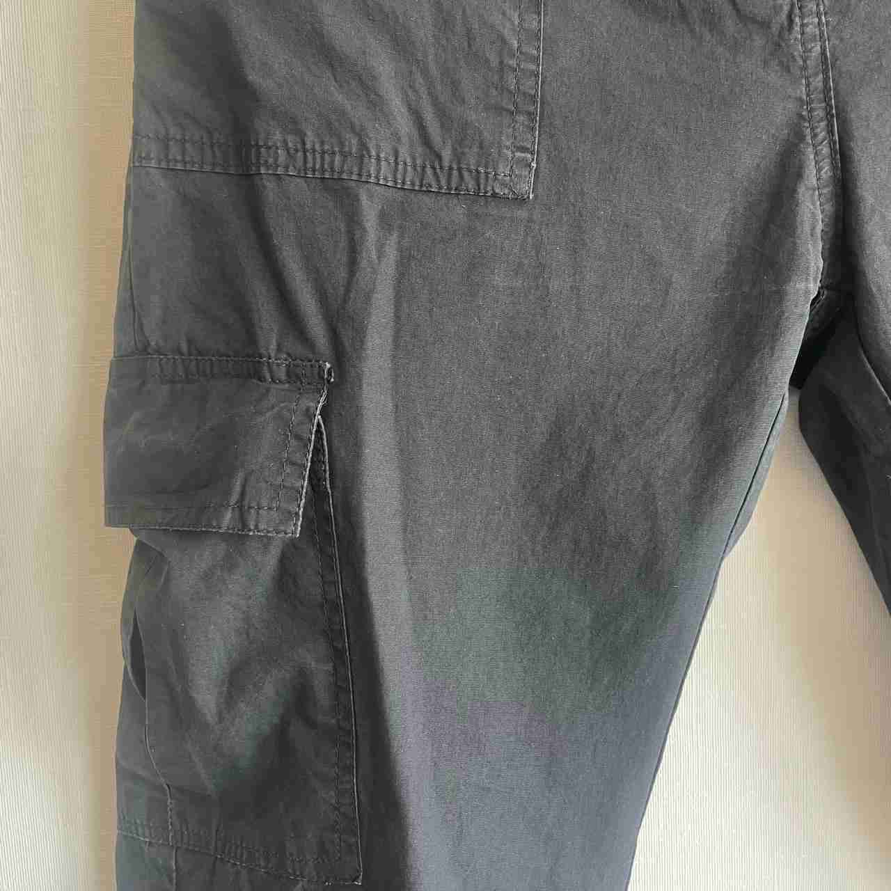 Pantalón Cargo Negro M - miniatura 2