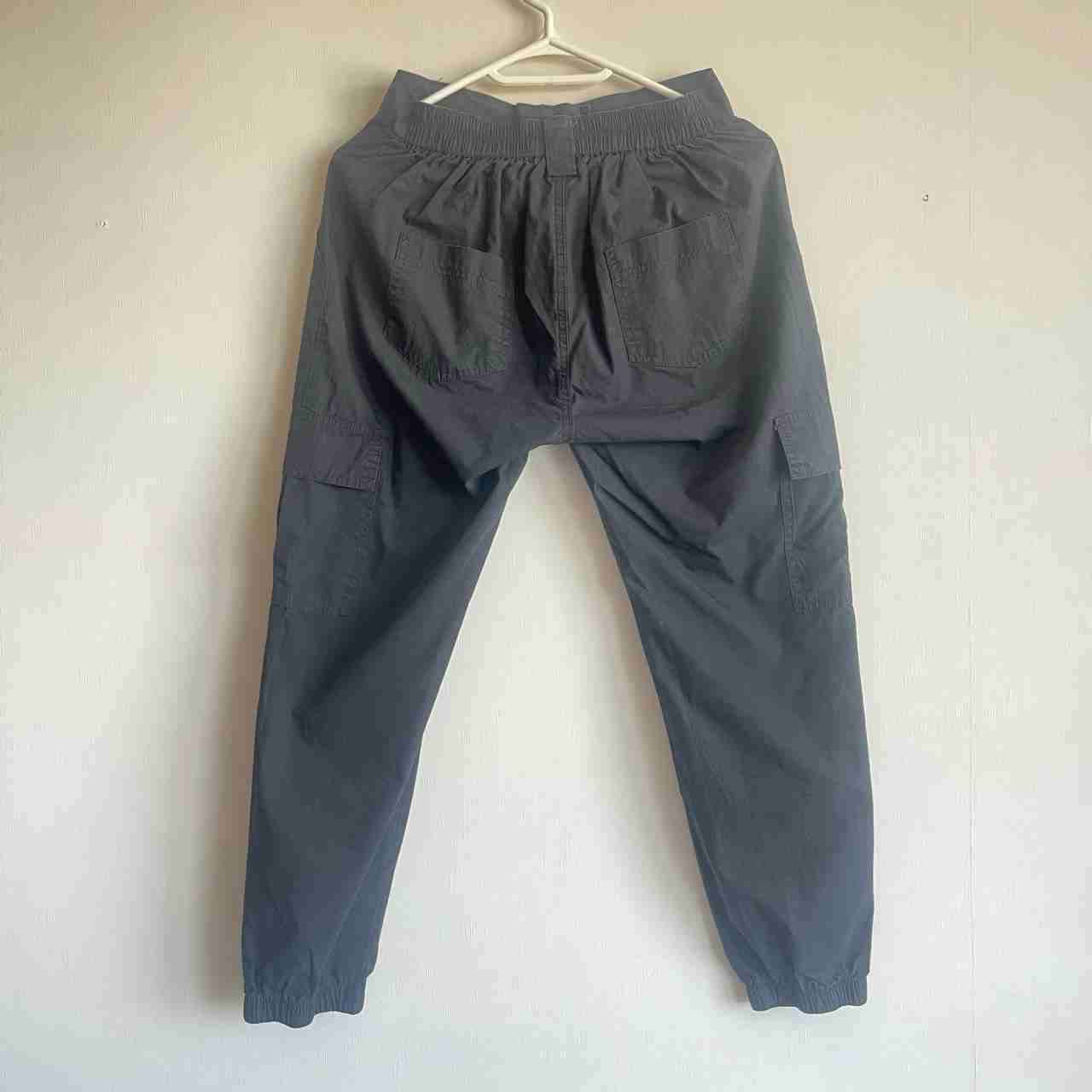 Pantalón Cargo Negro M - miniatura 3