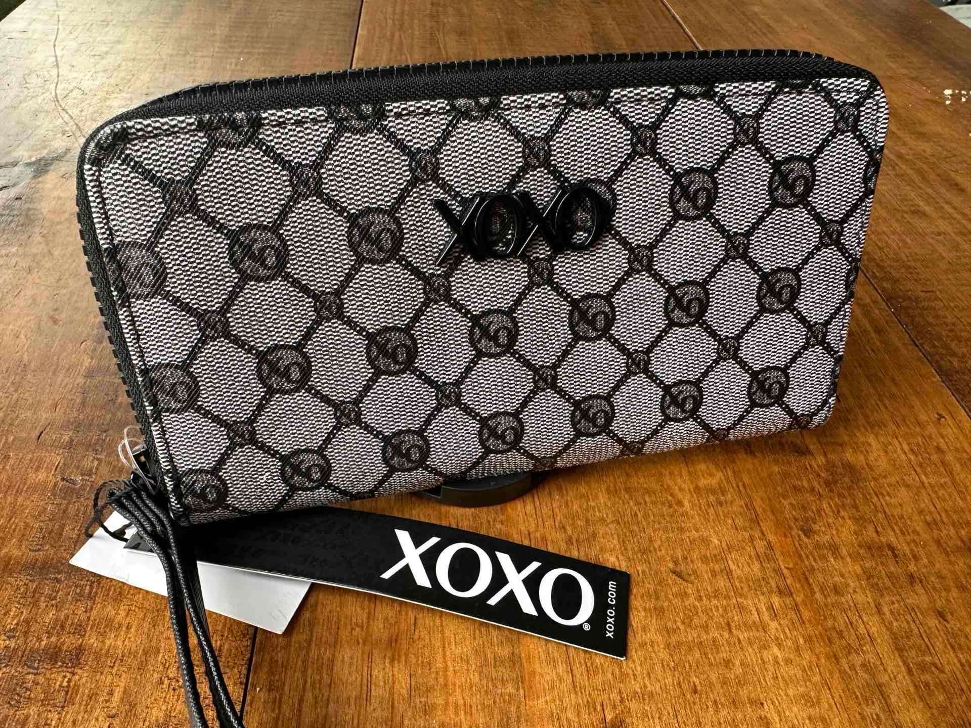 Monedero gris con diseño XOXO - miniatura 3