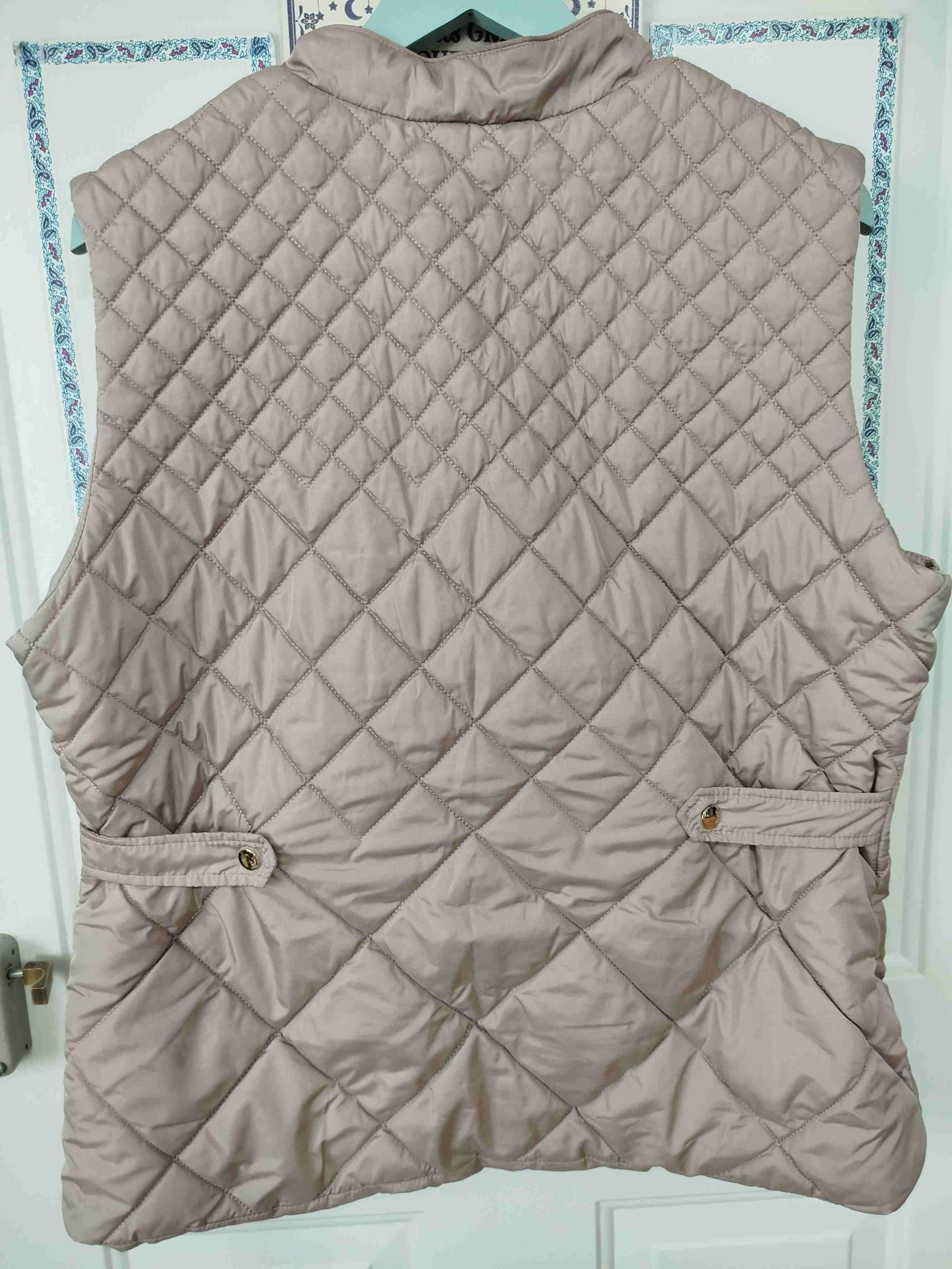 Chaleco acolchado beige sin mangas Cacharel XL - miniatura 3