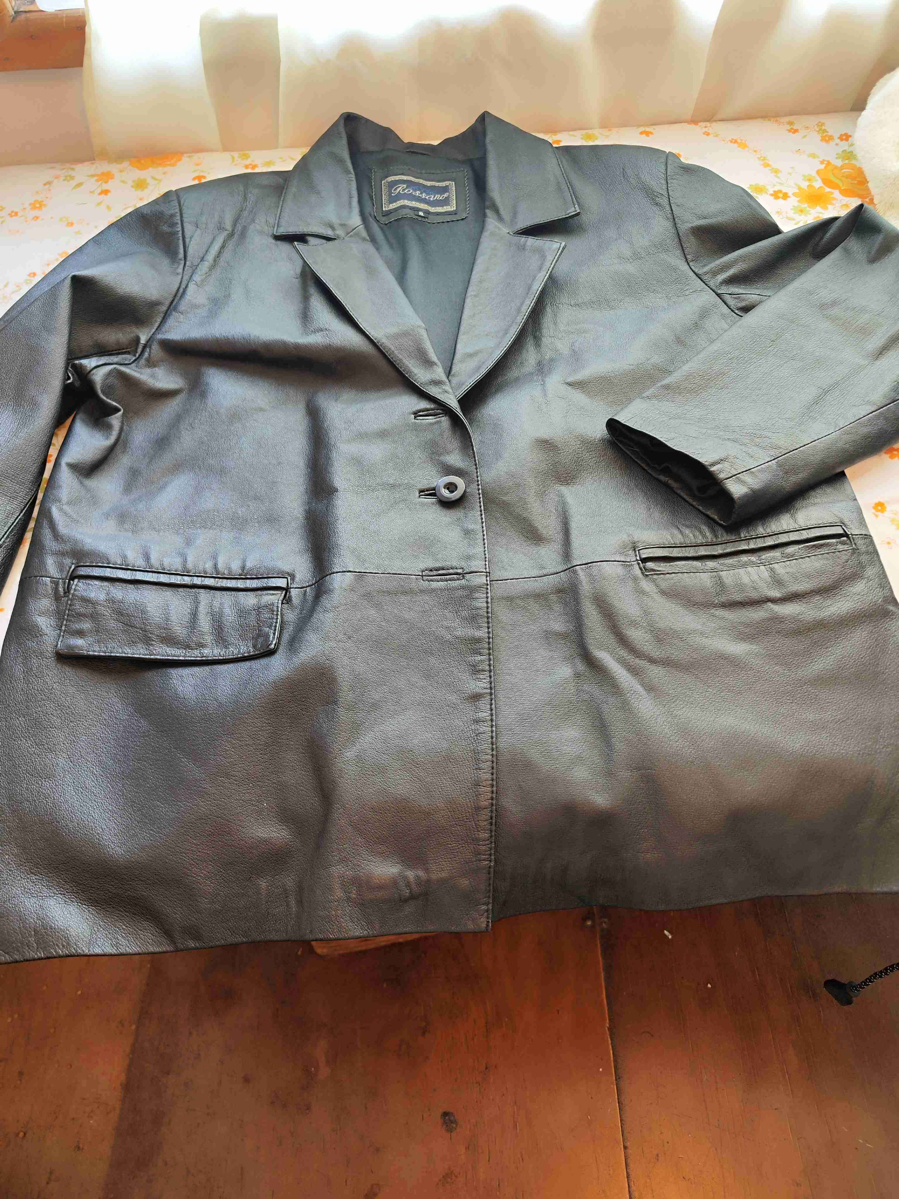 Chaqueta de cuero negra - miniatura 6