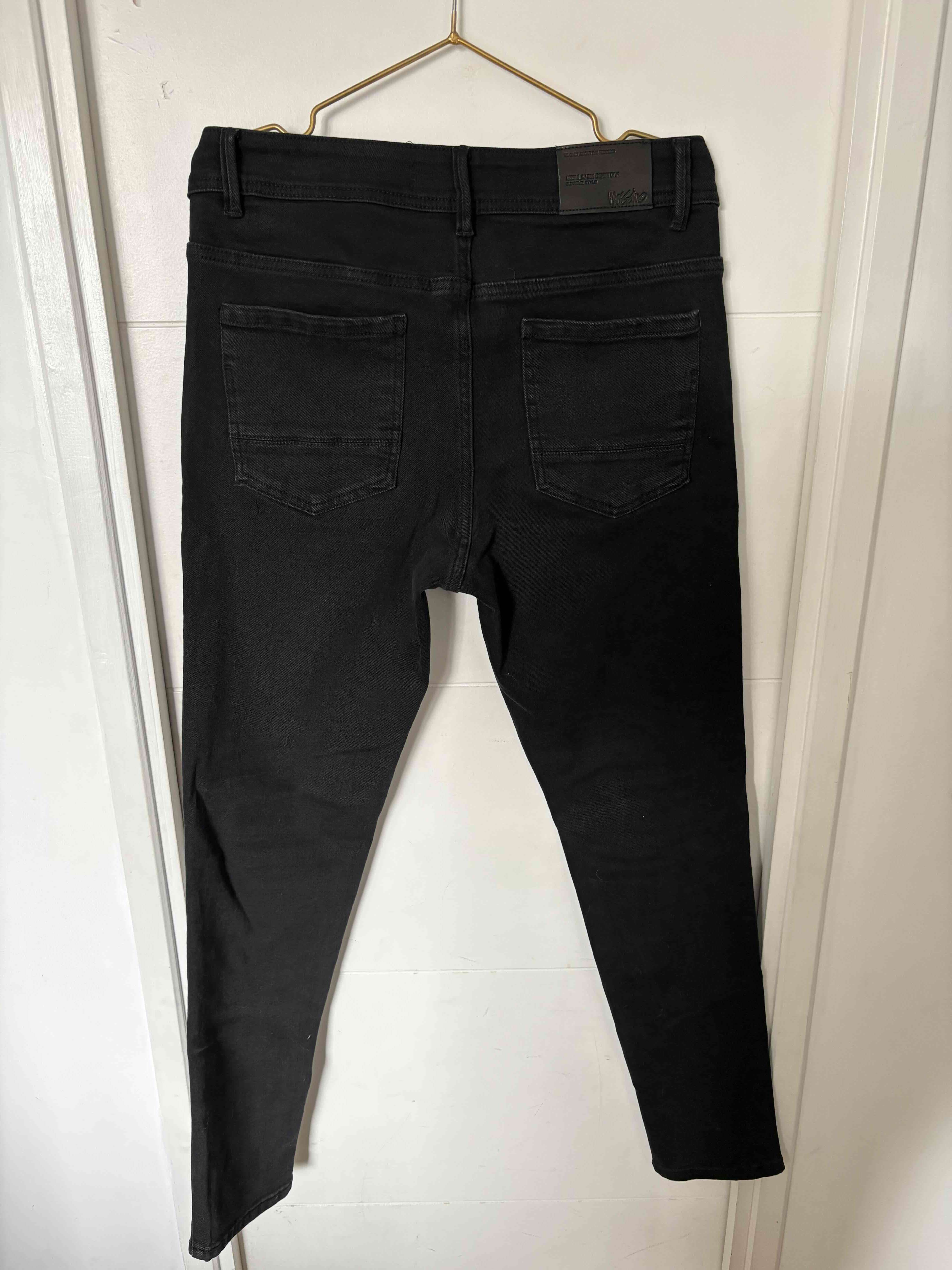 Jeans negros Mossimo Skinny Fit - miniatura 2