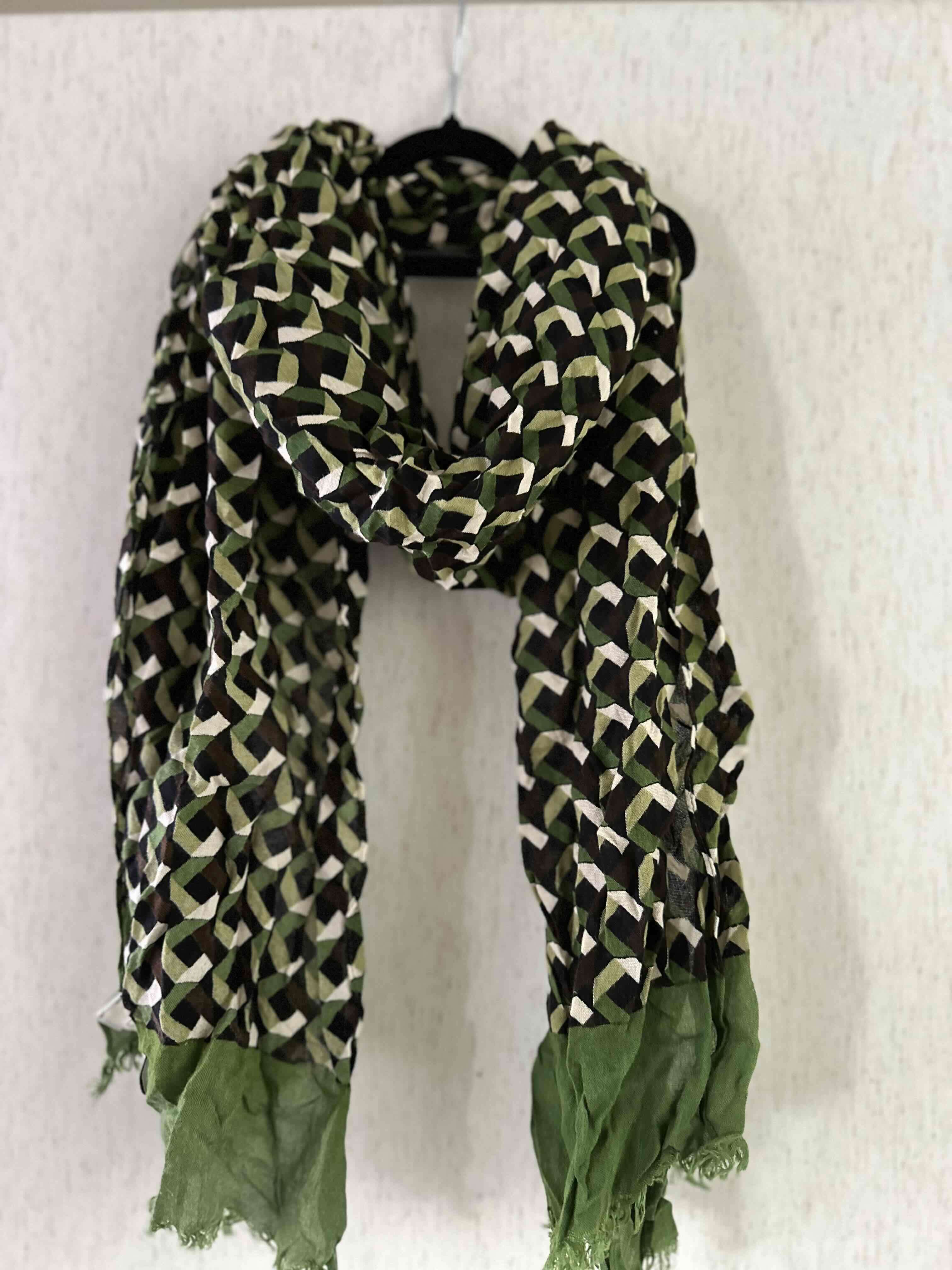 Pañuelo verde y marrón estampado - miniatura 3