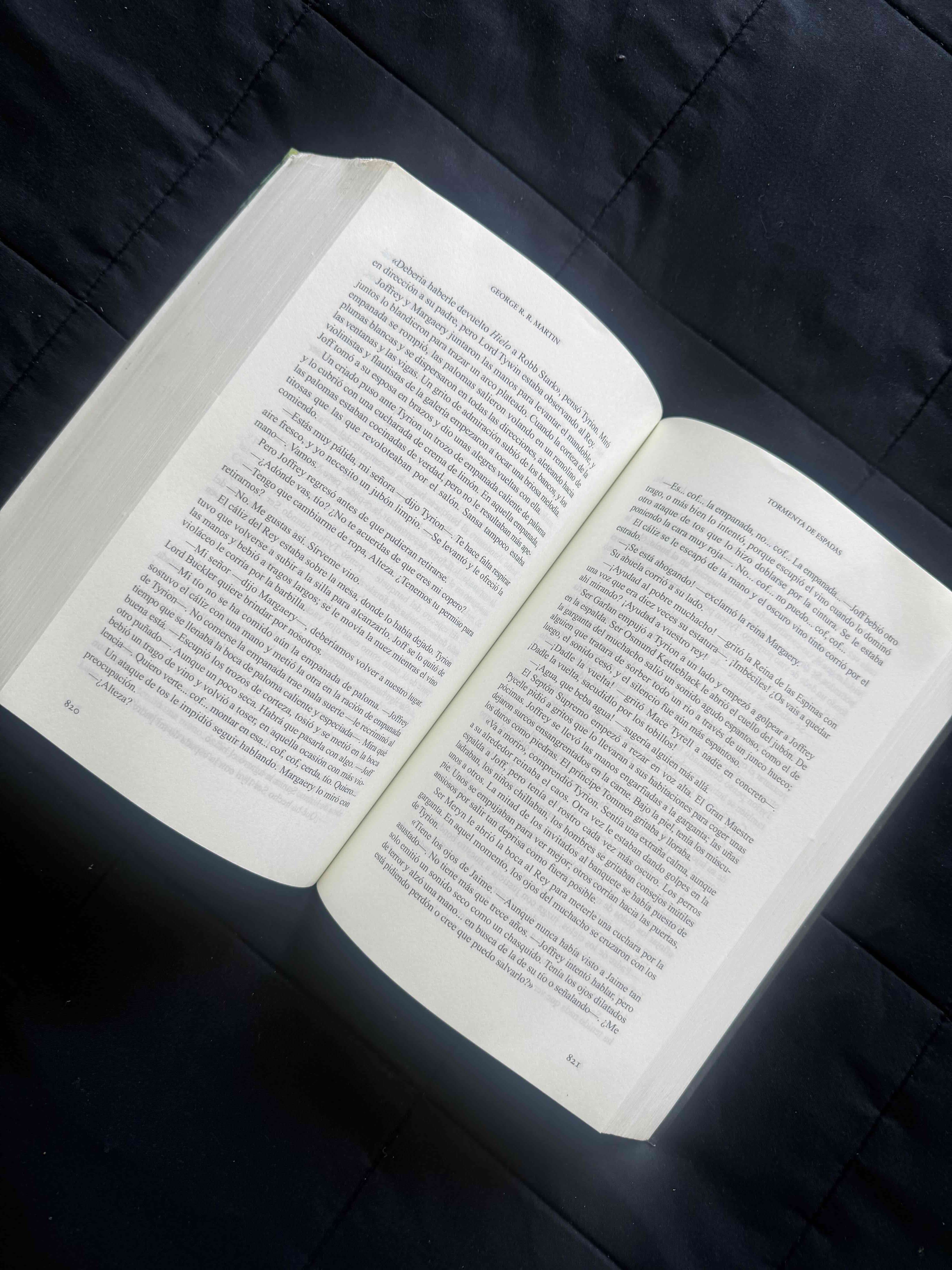 Libro Tormenta de Espadas - miniatura 4