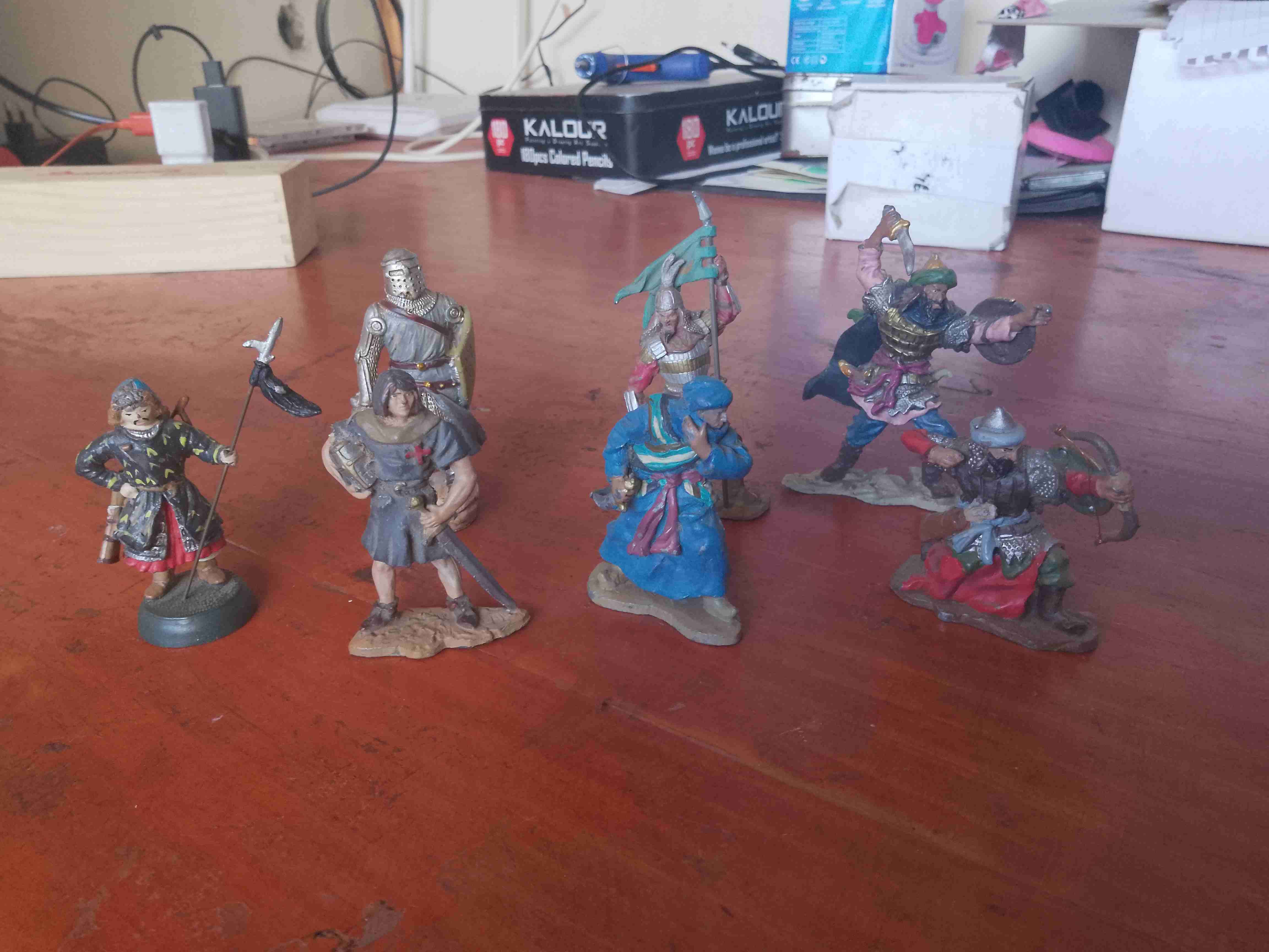 Figuras de soldados medievales - miniatura 4