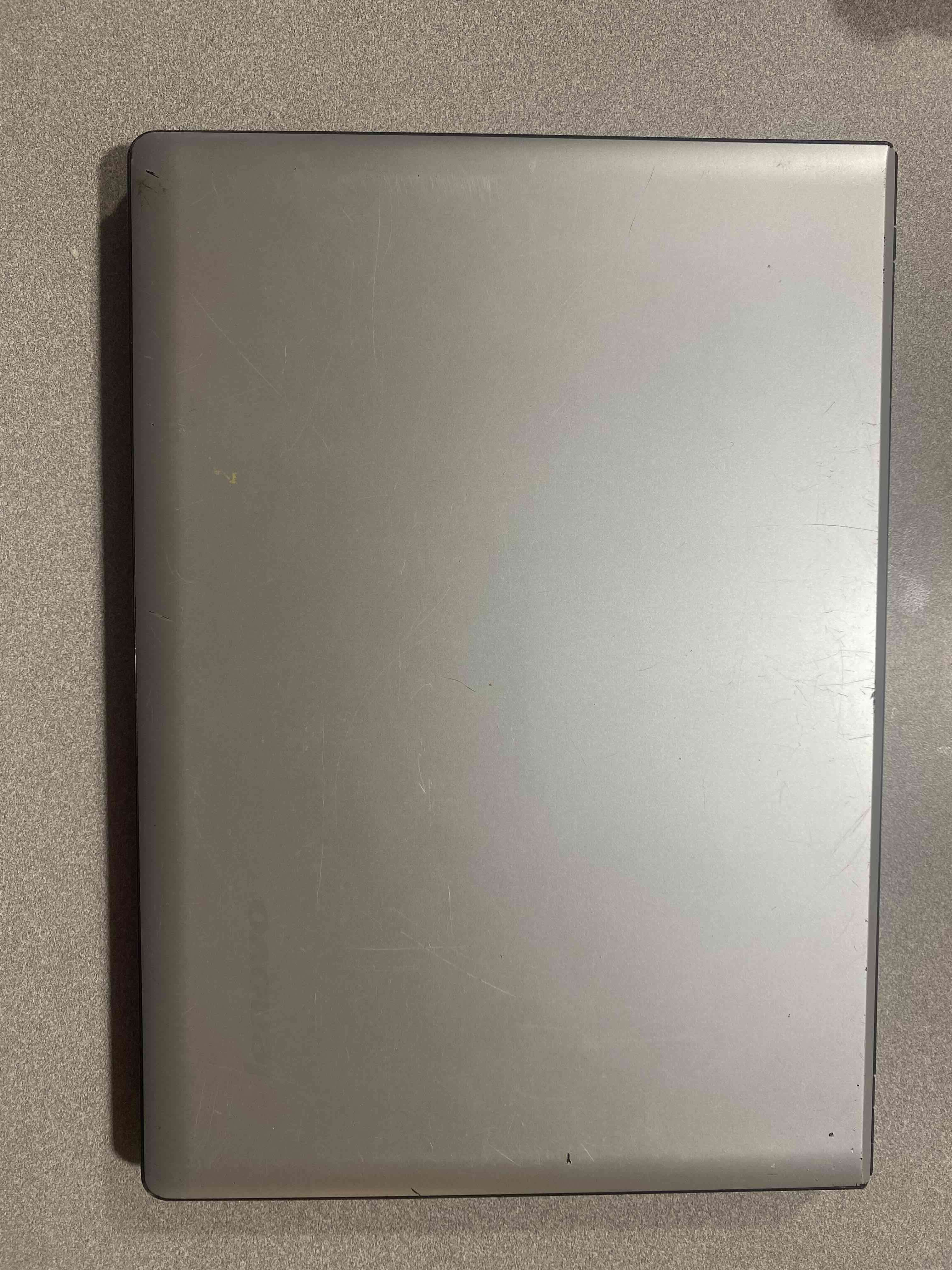 Notebook Lenovo IdeaPad 15 pulgadas - miniatura 3