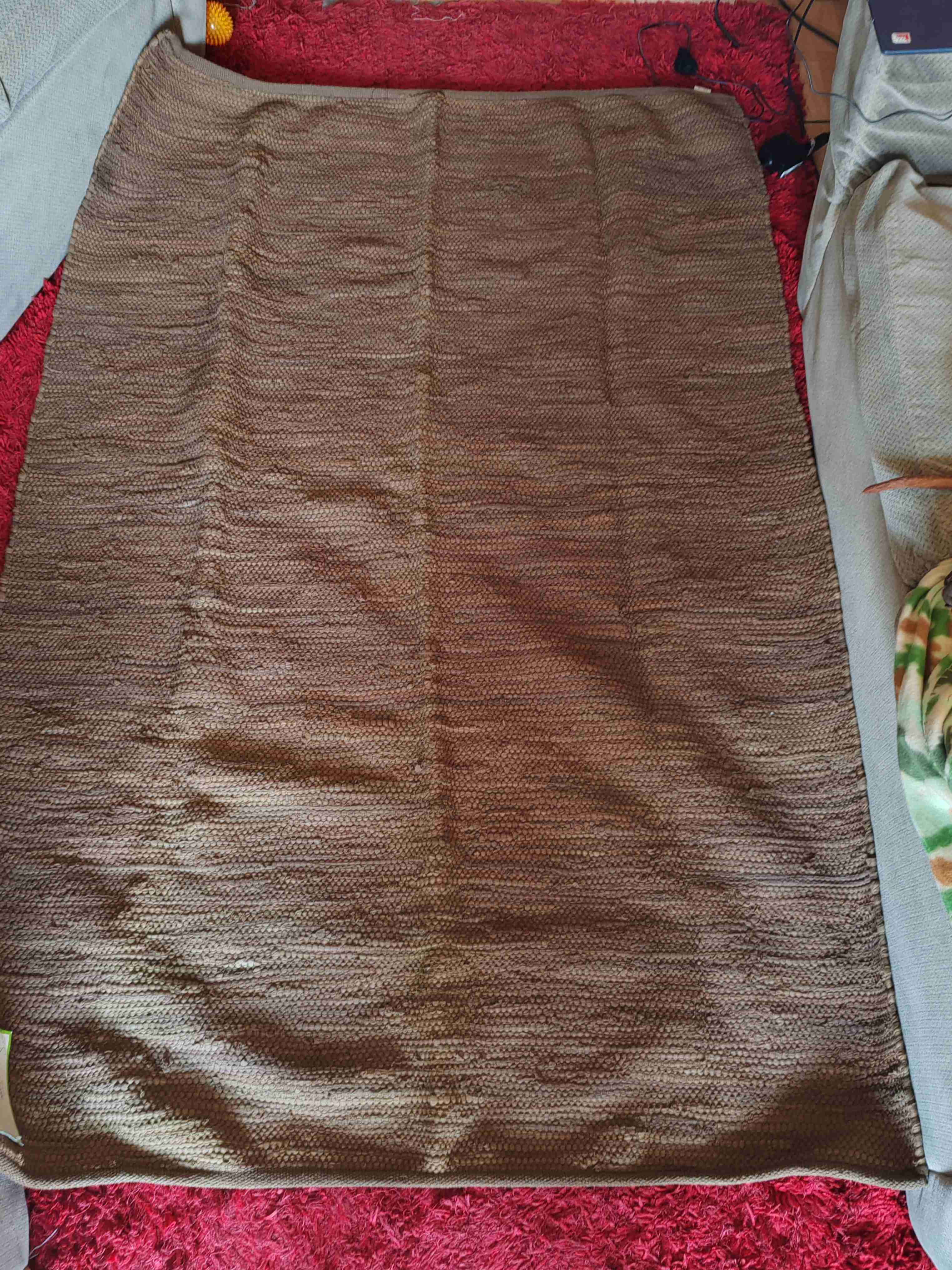 Alfombra tejida marrón - miniatura 4