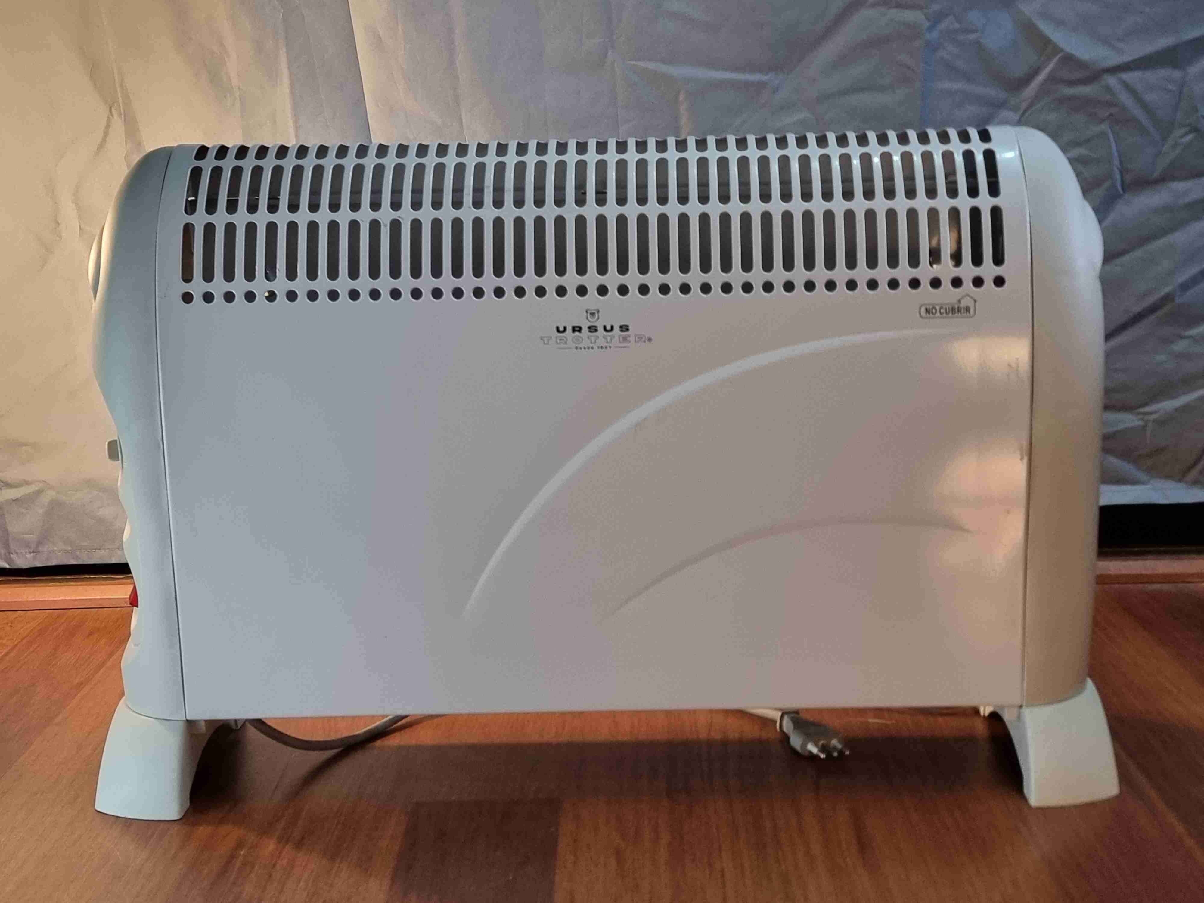 Estufa eléctrica Ursus Trotter en excelente estado - miniatura 2