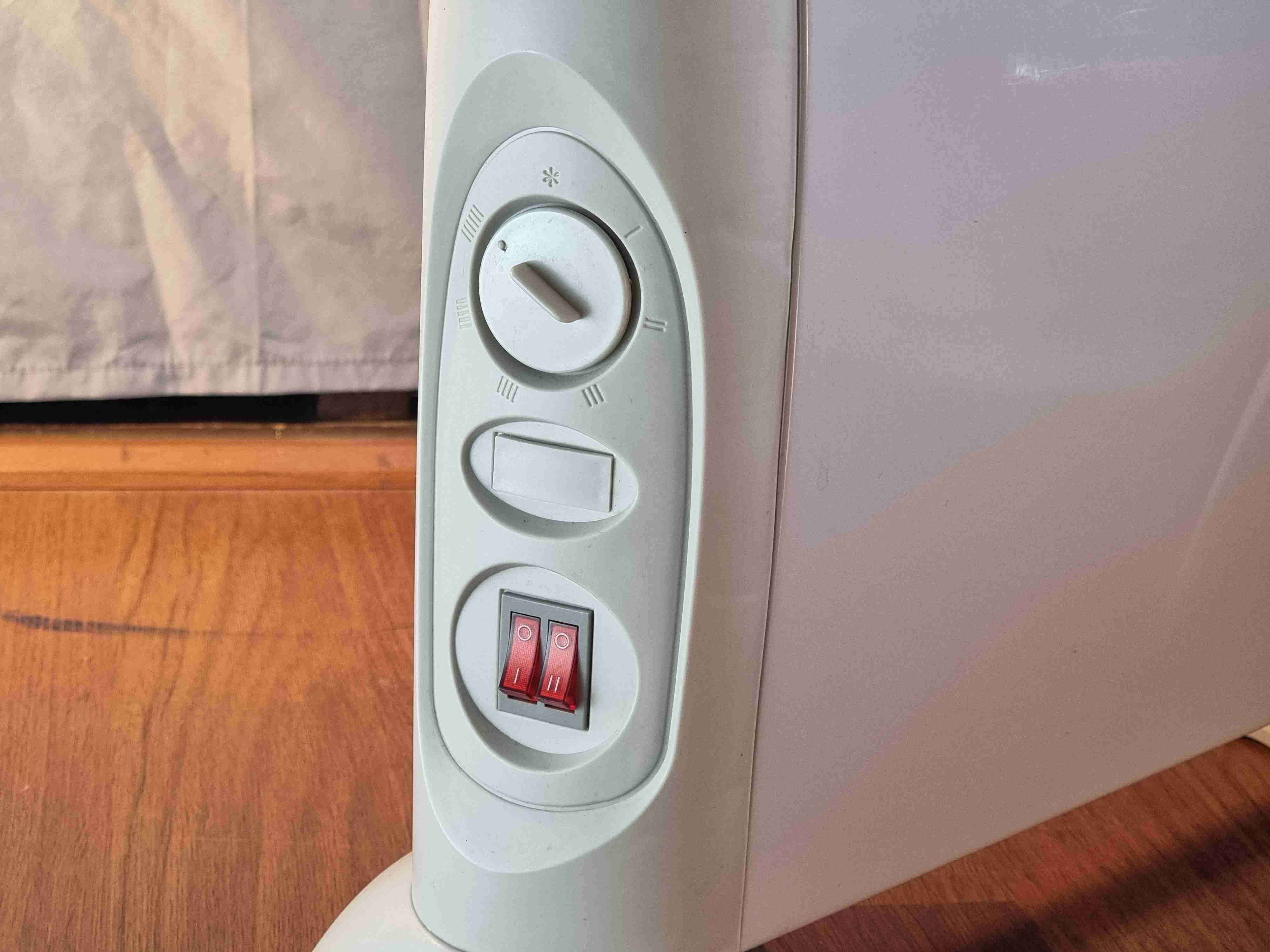 Estufa eléctrica Ursus Trotter en excelente estado - miniatura 3