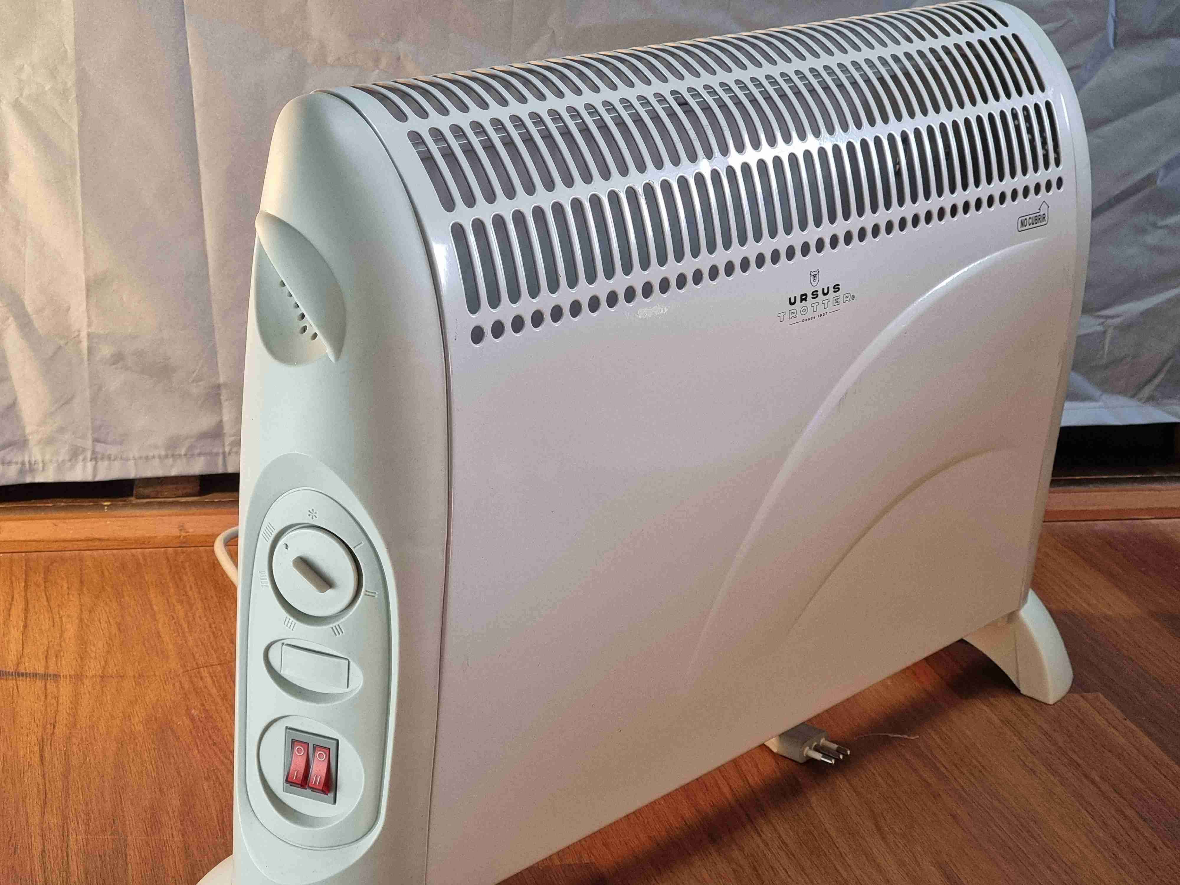 Estufa eléctrica Ursus Trotter en excelente estado - miniatura 4