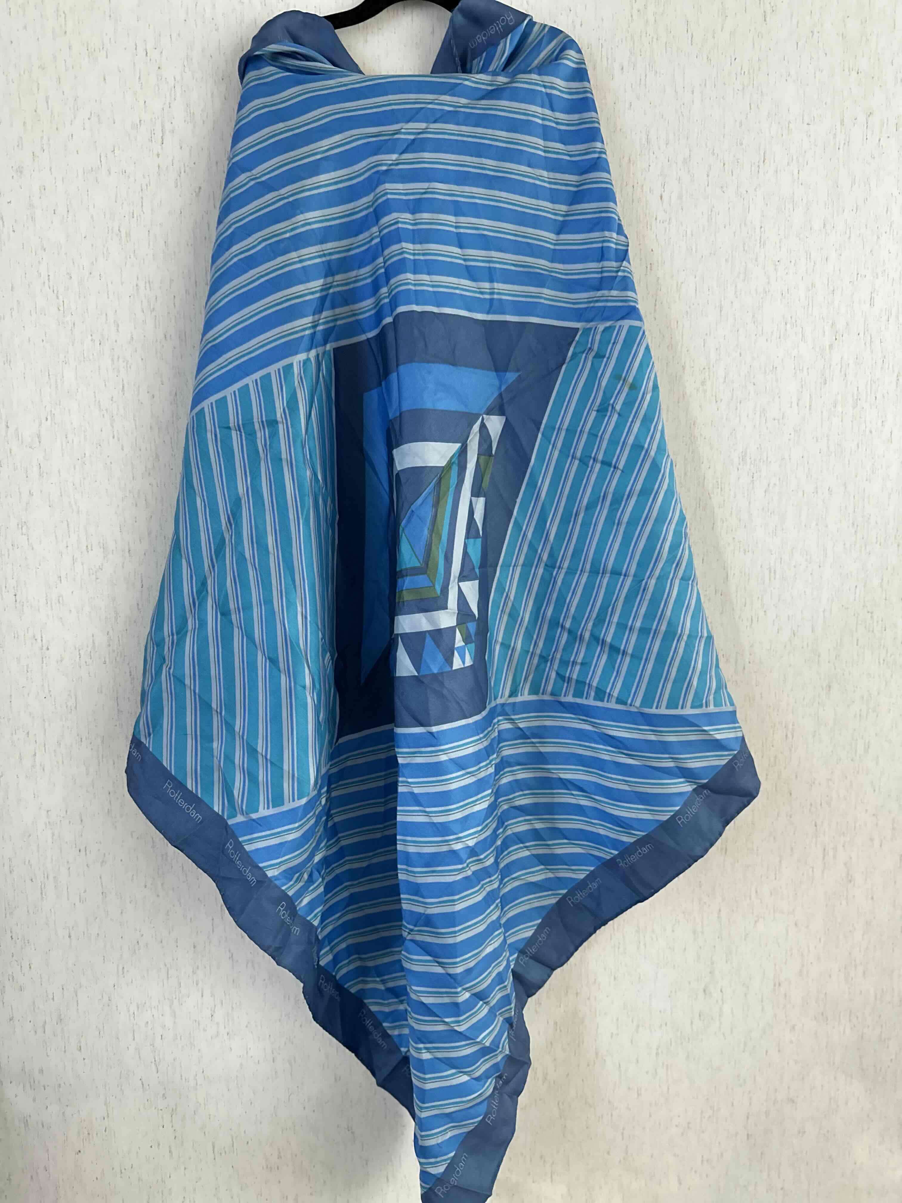 Pañuelo de rayas azul - miniatura 2