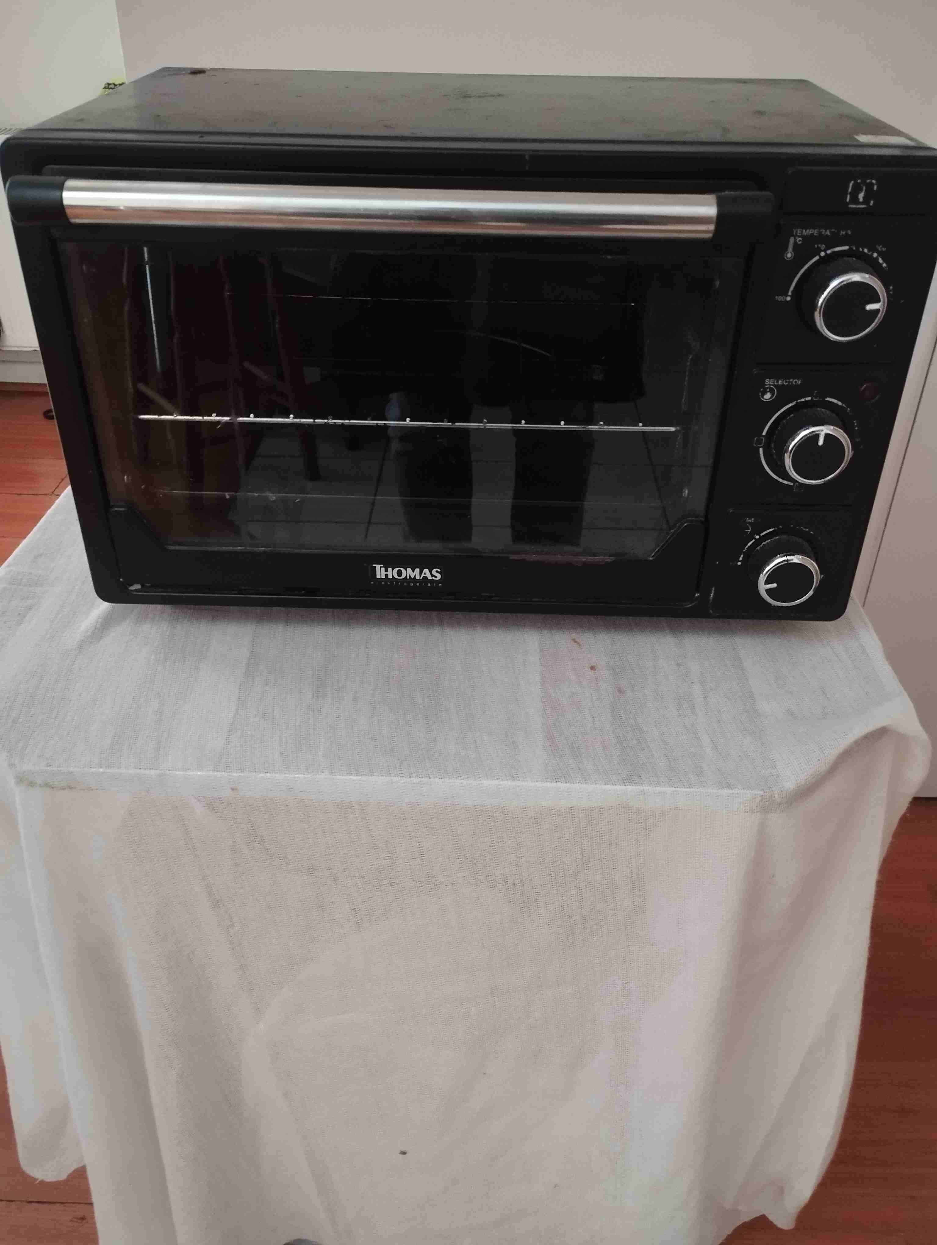 Horno eléctrico Thomas negro - miniatura 1