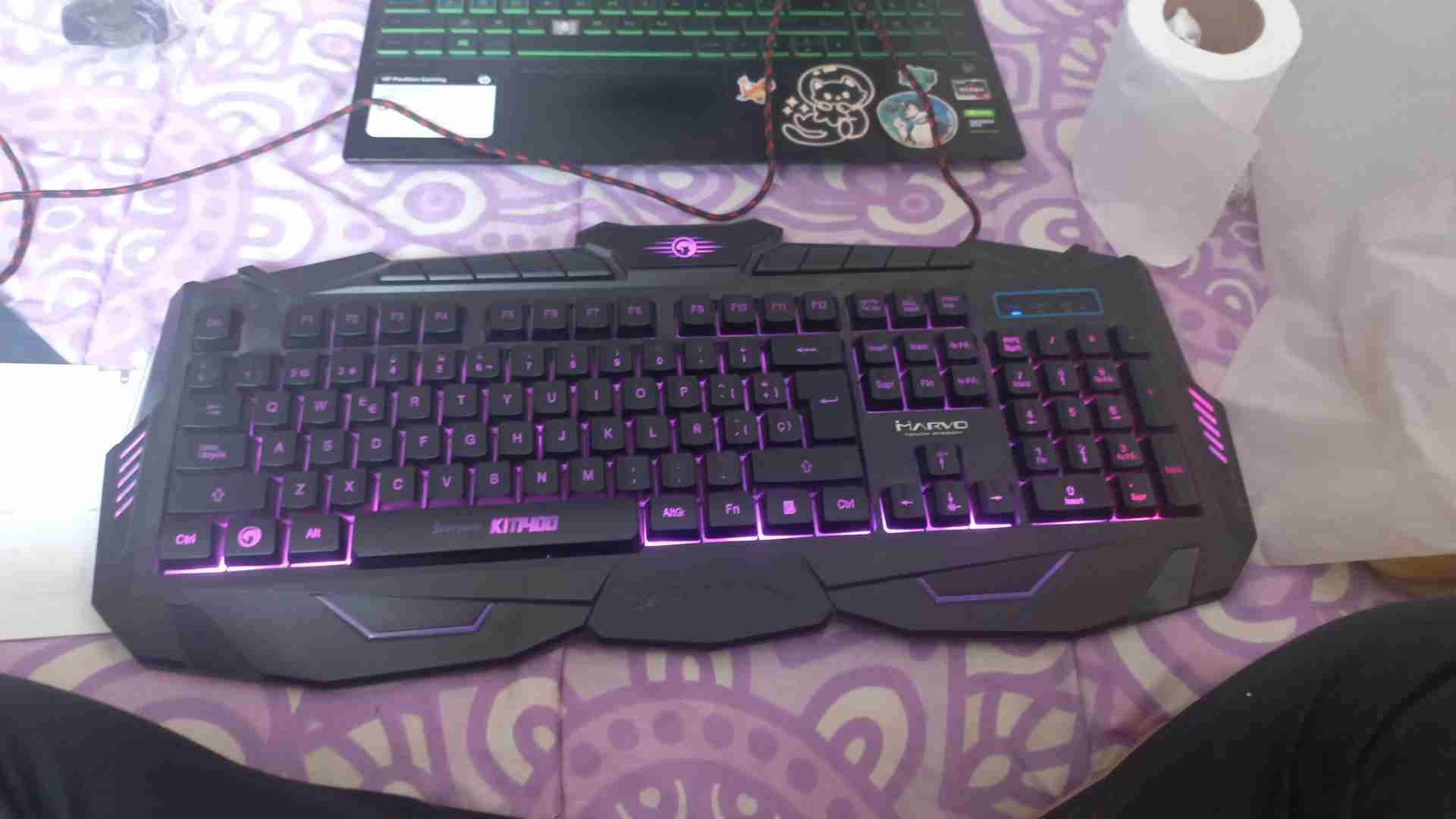 Teclado gaming Marvo retroiluminado