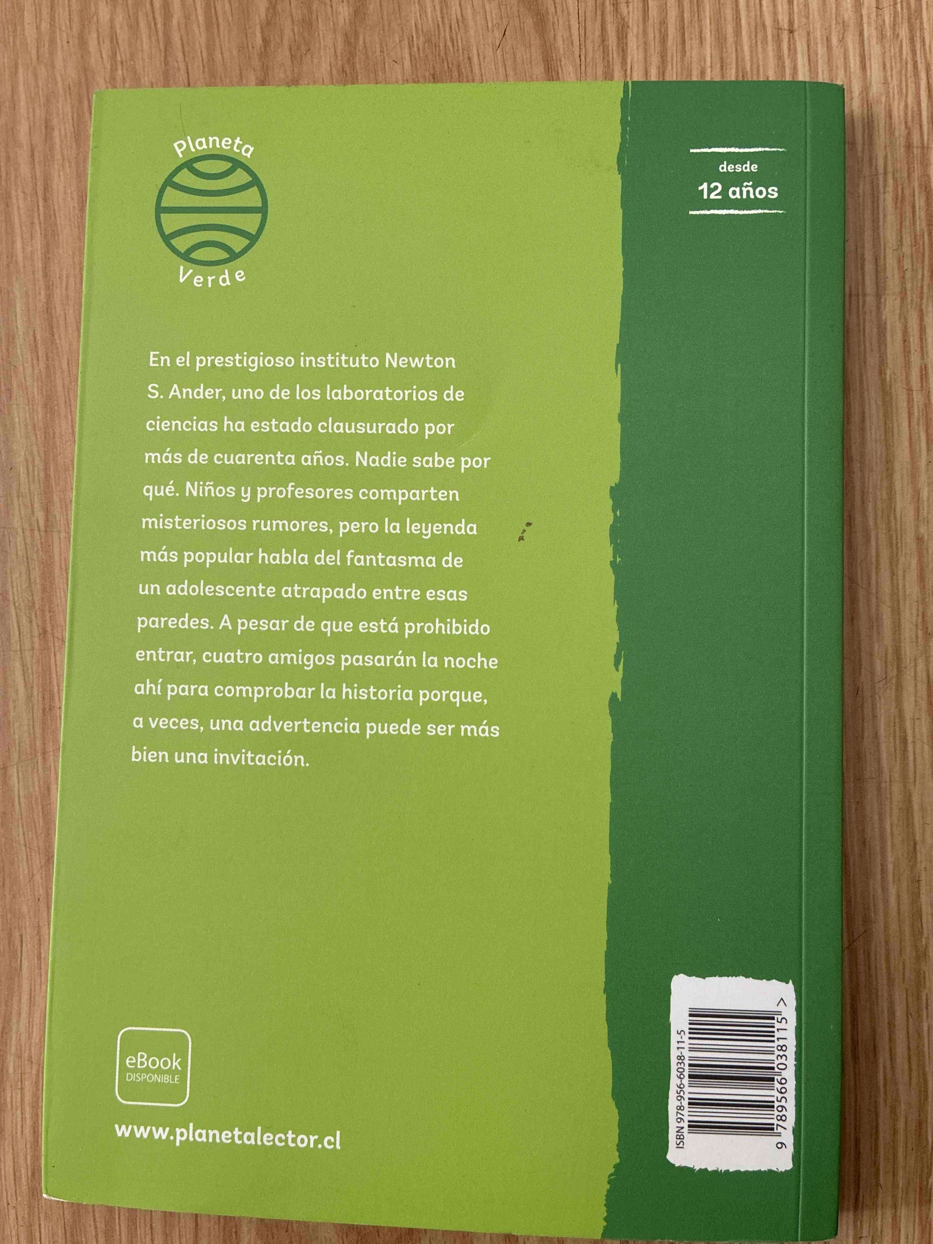 Libro 'Prohibido entrar' - miniatura 2