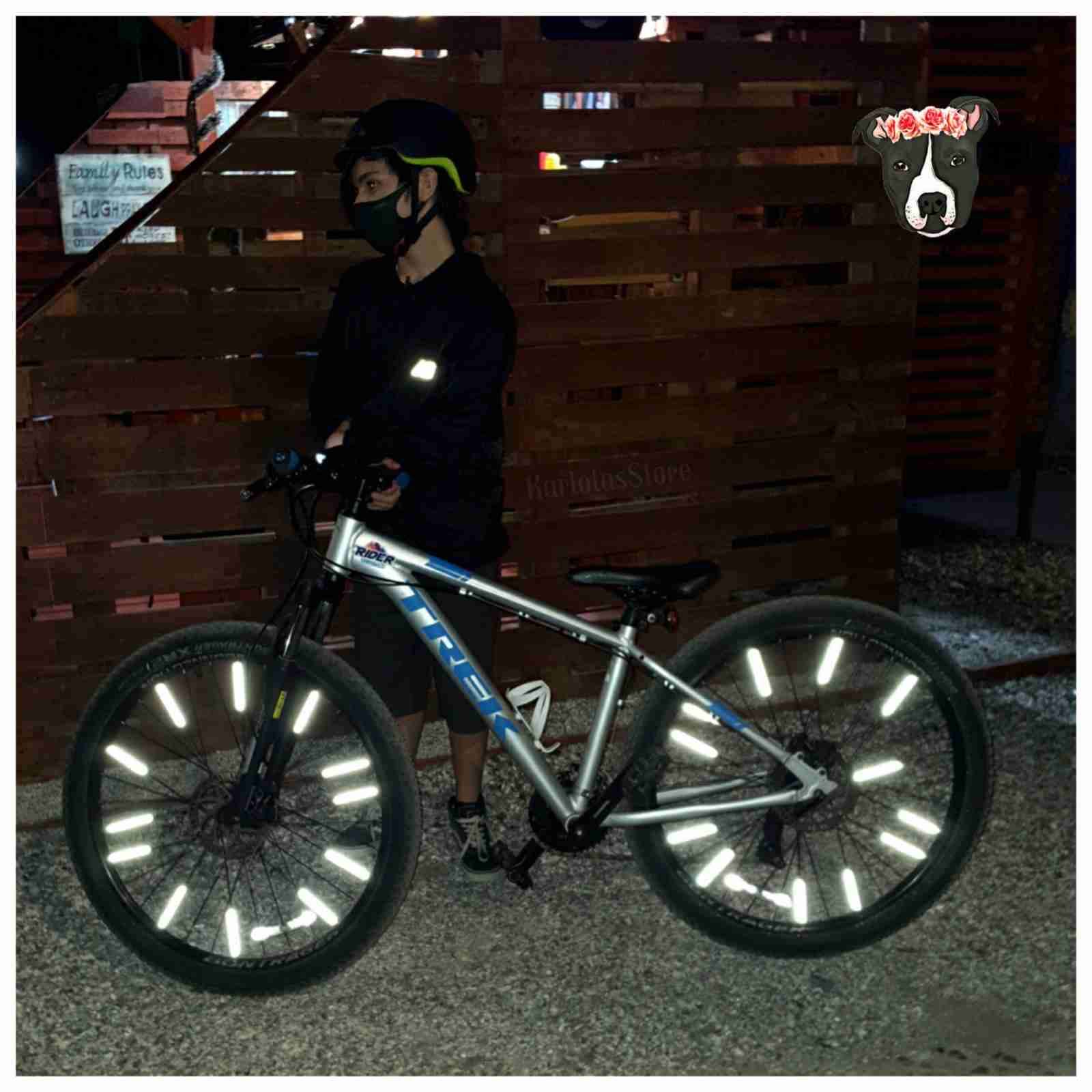 Tubos reflectantes para rayos de bicicleta. - miniatura 1