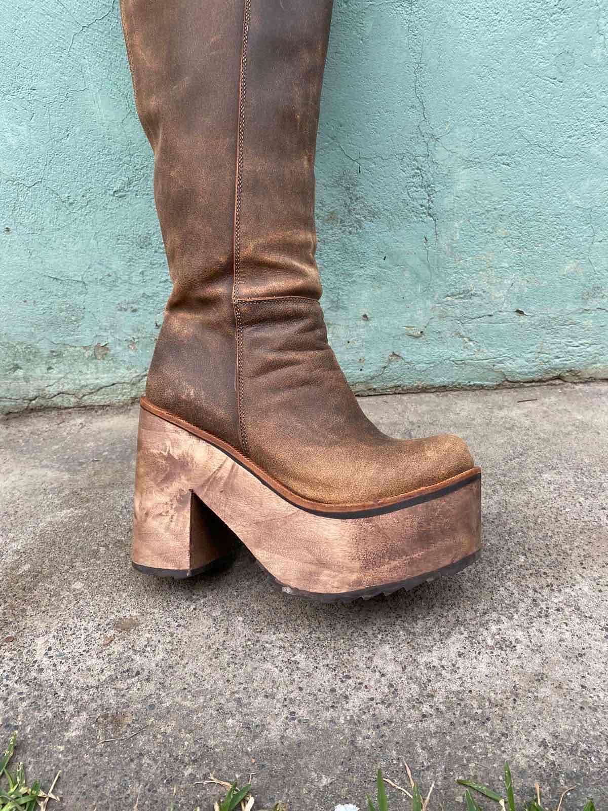 Botas altas de cuero  marrón - miniatura 2