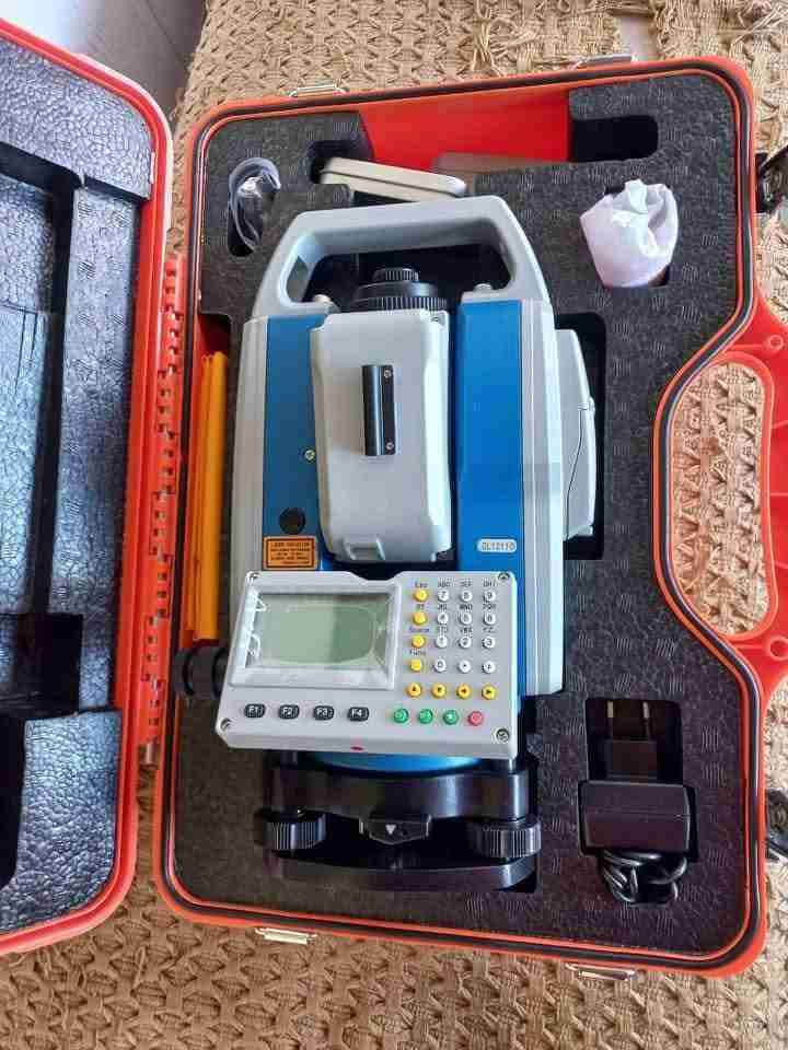 Estación total Stonex R15 con estuche - miniatura 2