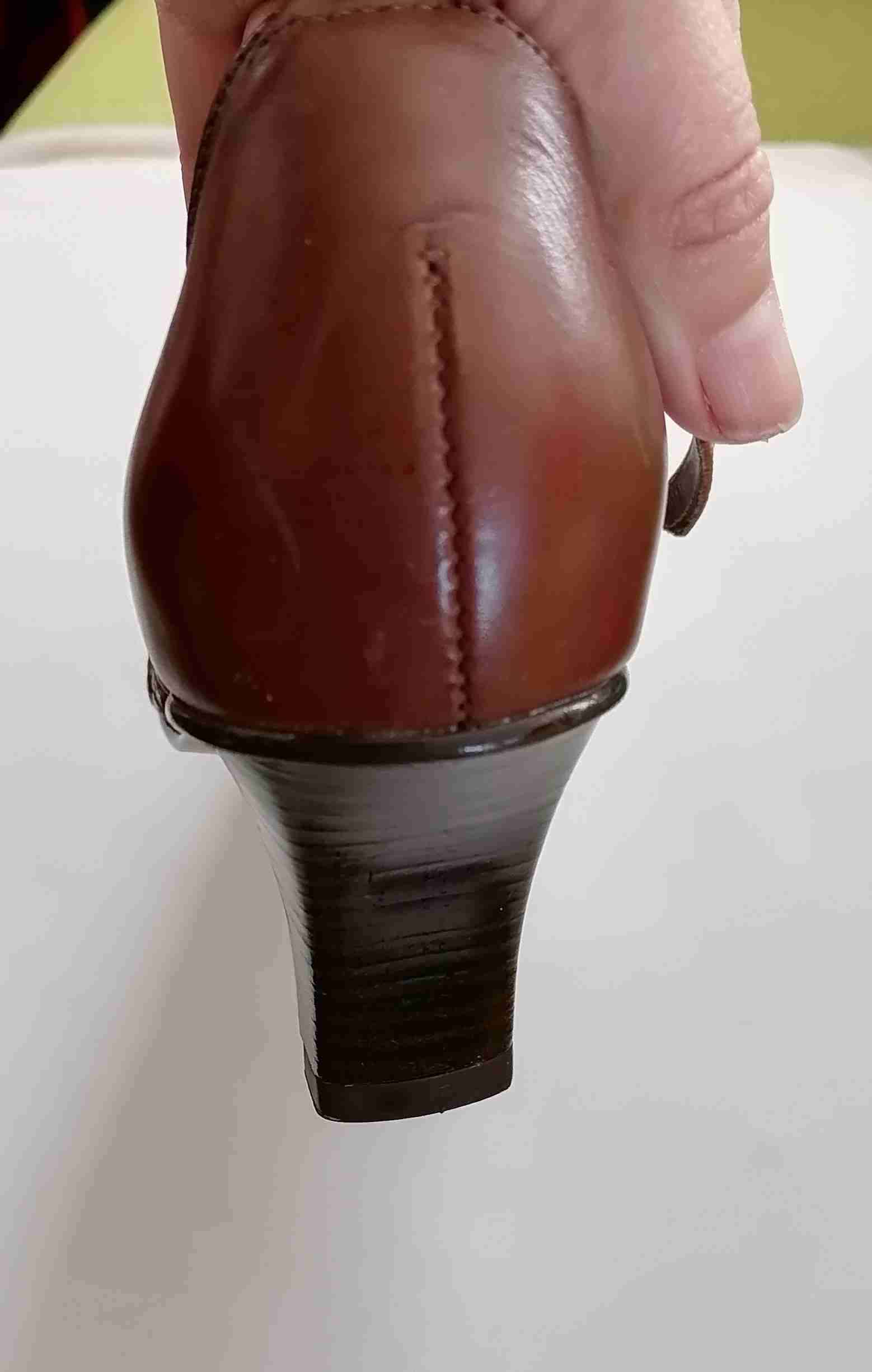 Zapatos de Cuero Marrón con hebilla - miniatura 4