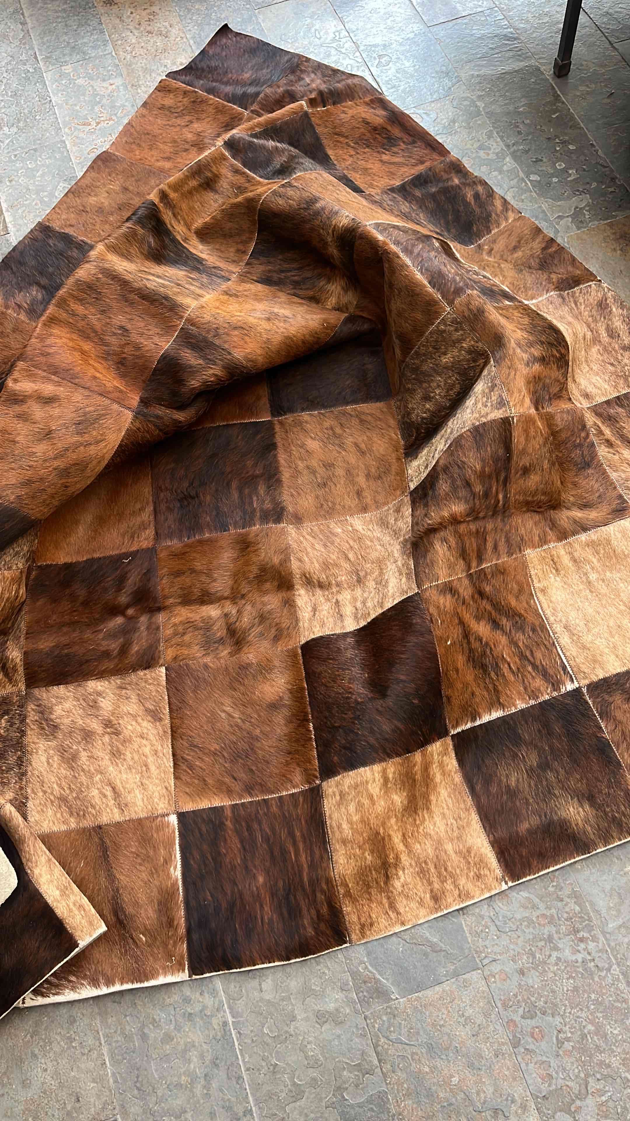Alfombra de cuero natural bicolor