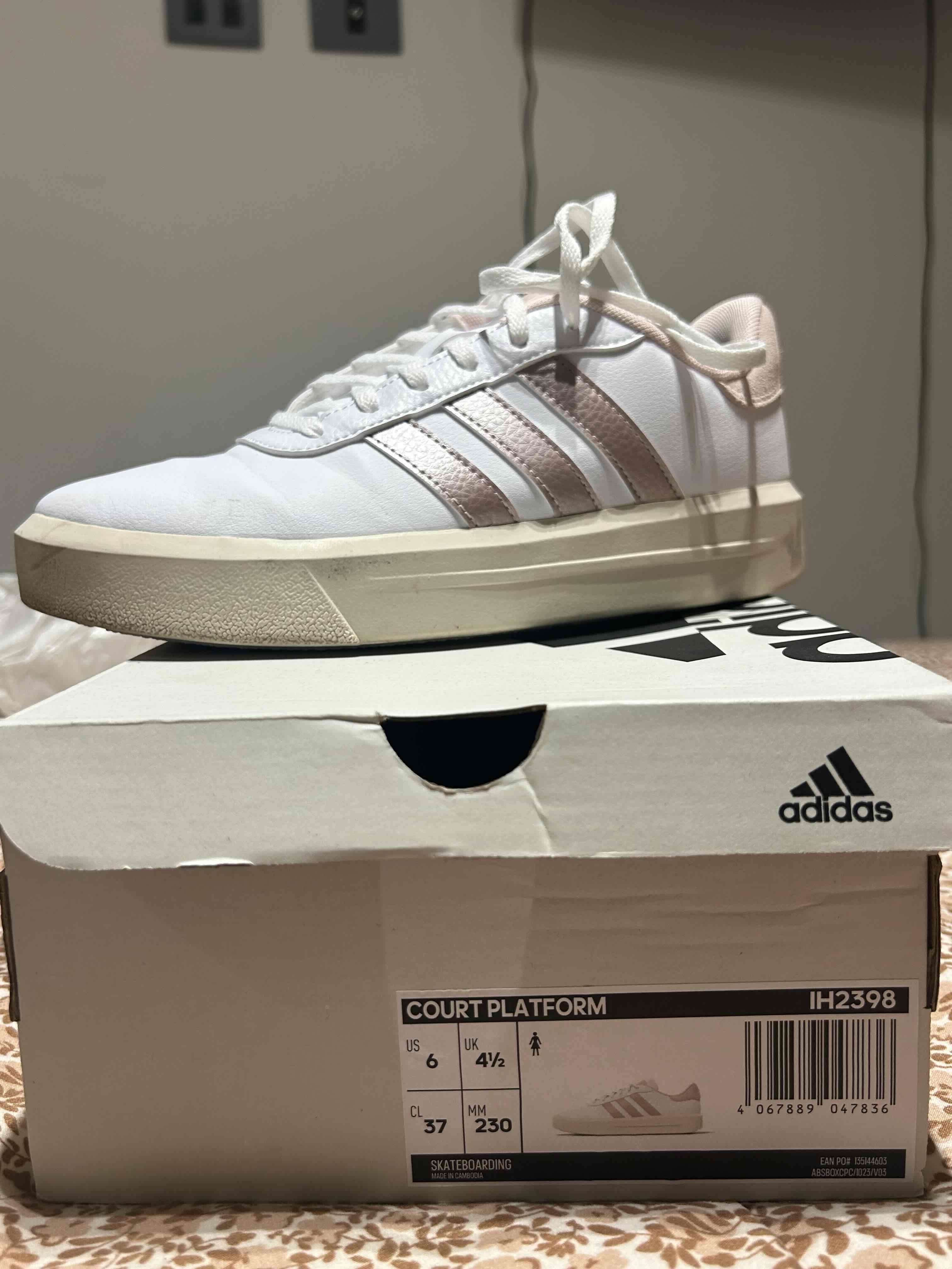 Zapatillas Adidas - miniatura 3