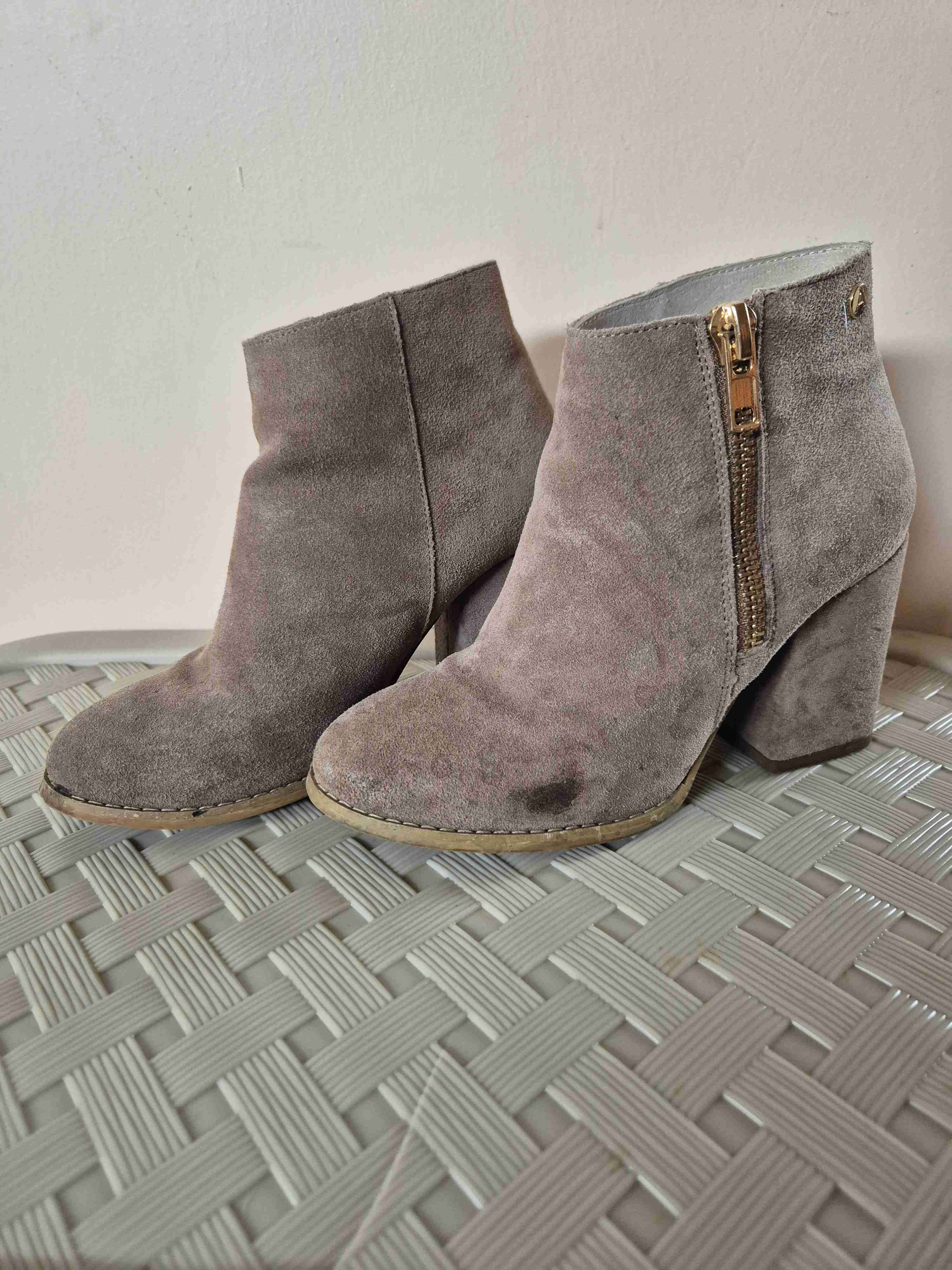 Botines de gamuza gris - miniatura 2