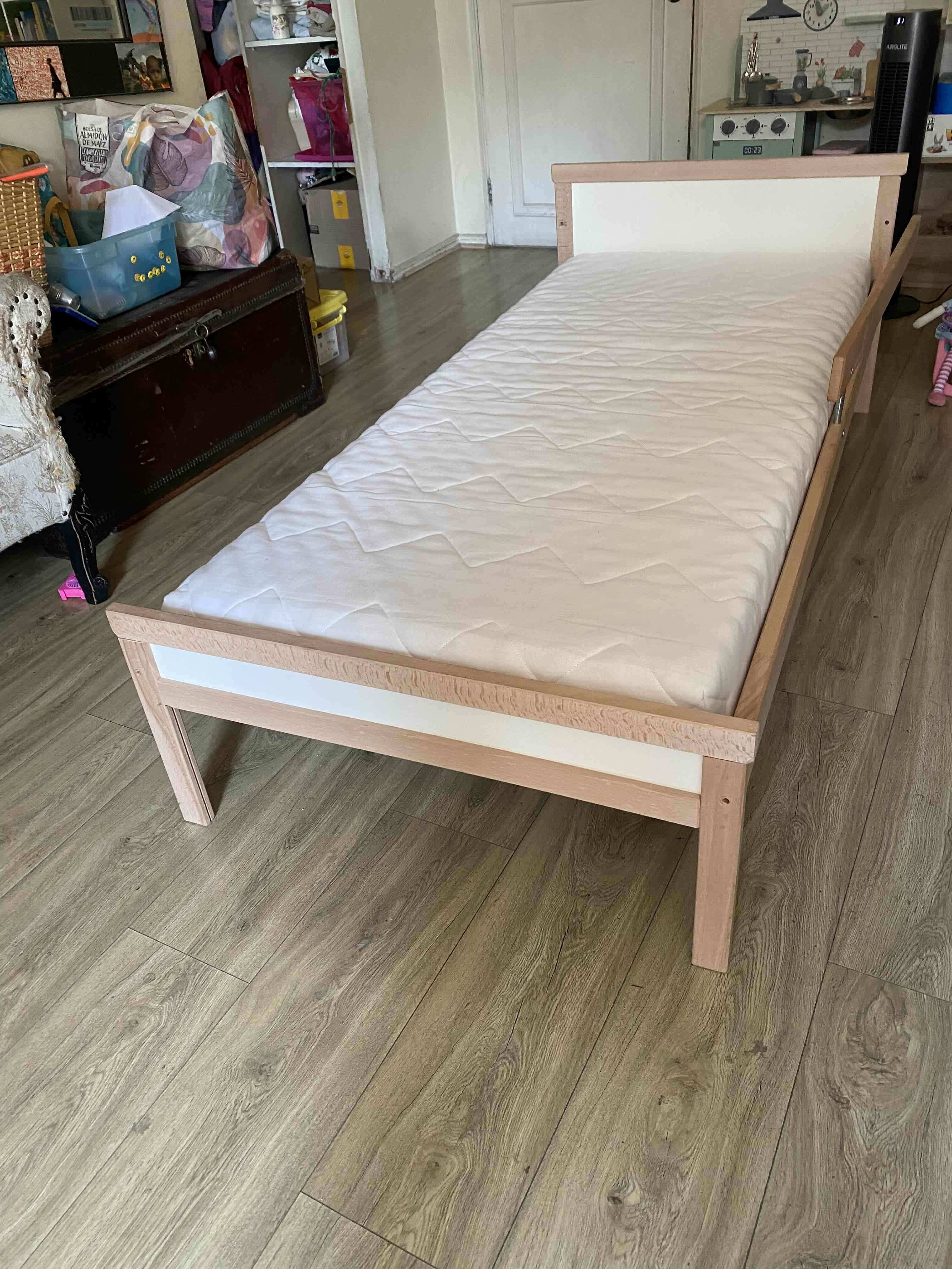 Cama de transición Ikea  madera para niño - miniatura 2