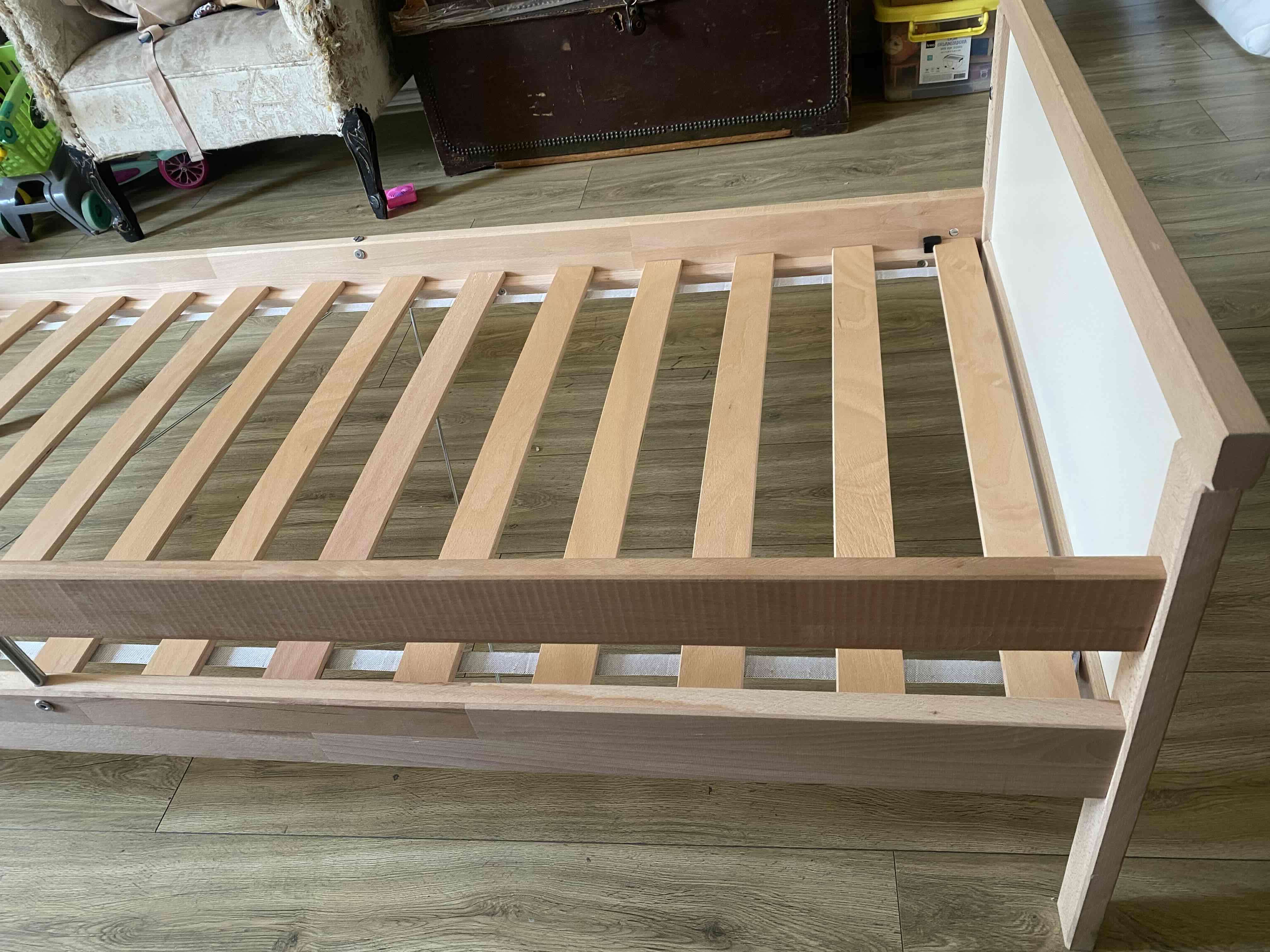 Cama de transición Ikea  madera para niño - miniatura 3