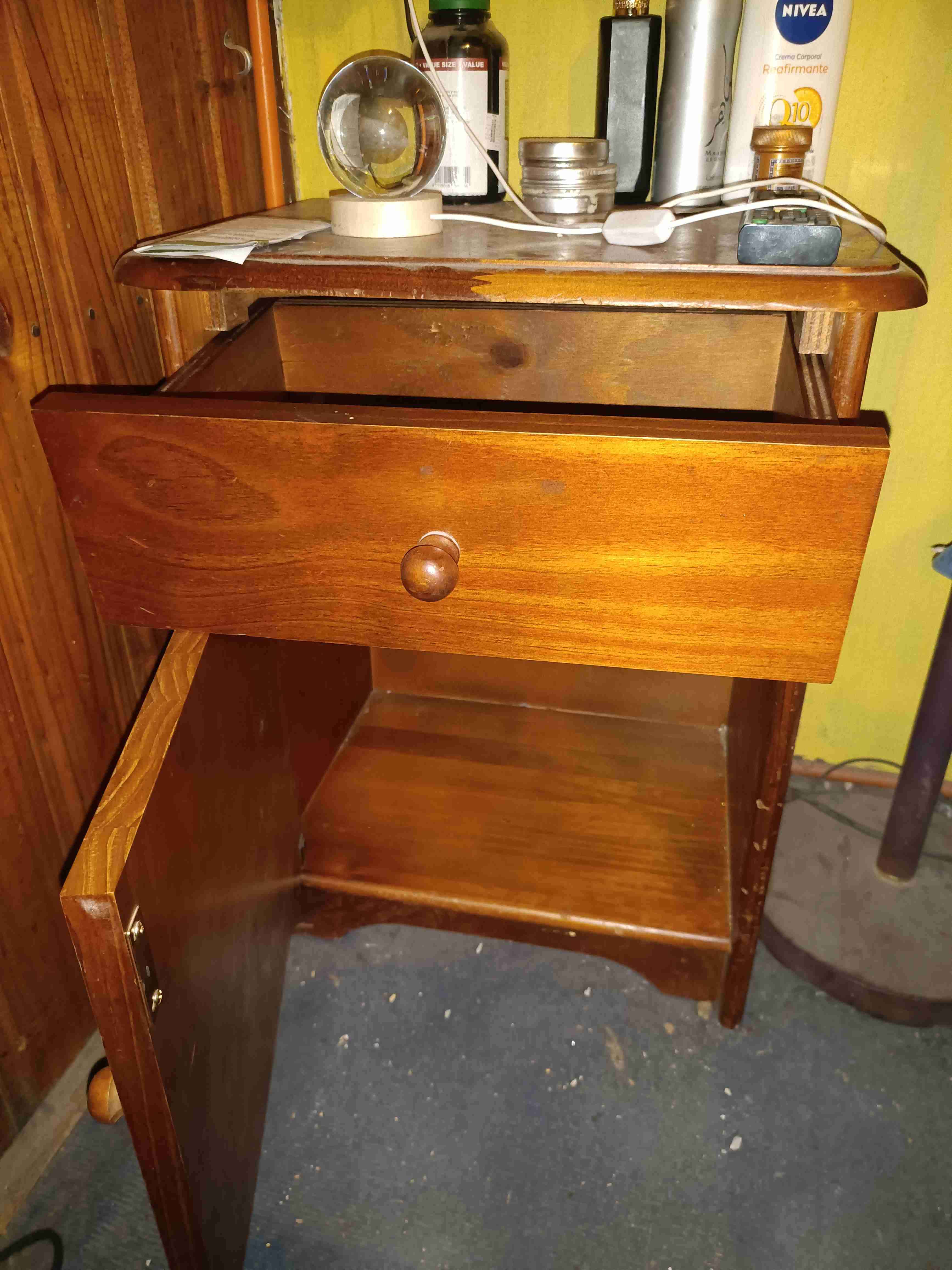 Cama matrimonial con dosel de madera - miniatura 2