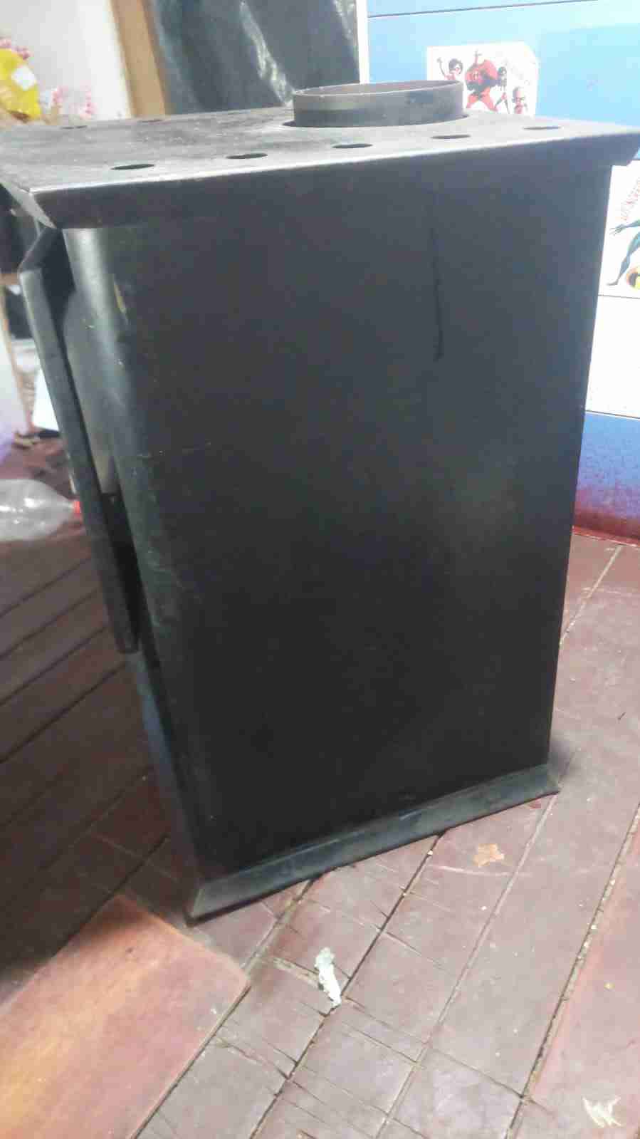 Estufa de leña a combustión lenta - miniatura 4