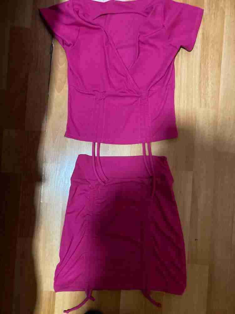 Conjunto fucsia blusa y falda - miniatura 2
