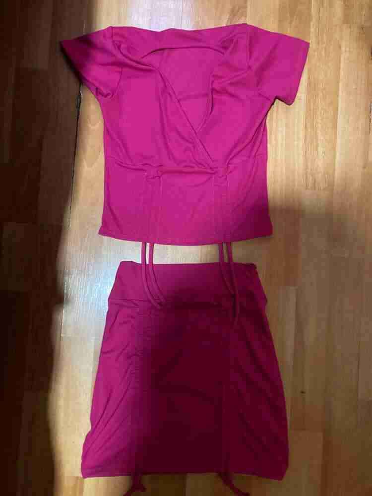 Conjunto fucsia blusa y falda - miniatura 3