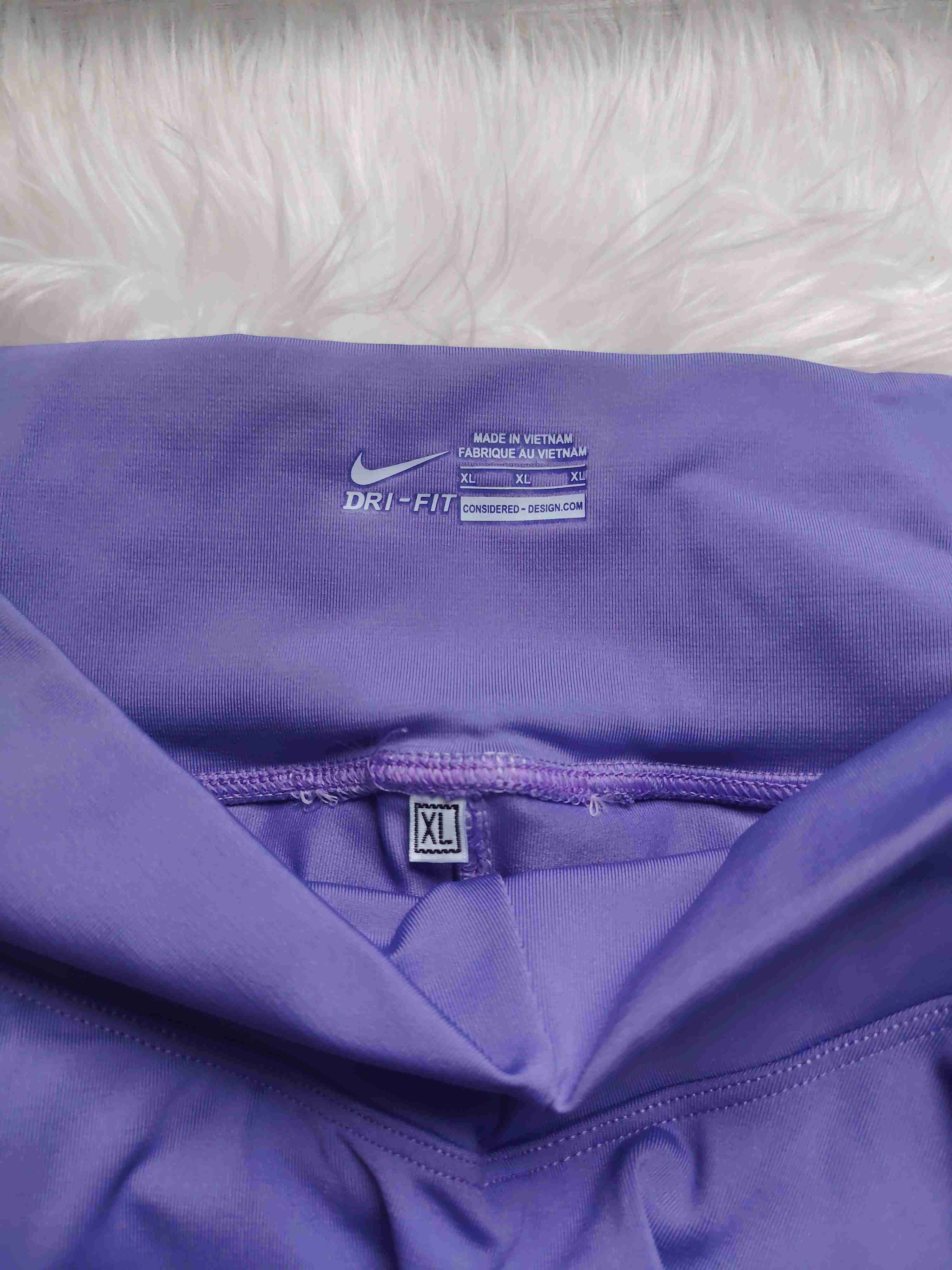Falda short deportiva morada Nike - miniatura 2