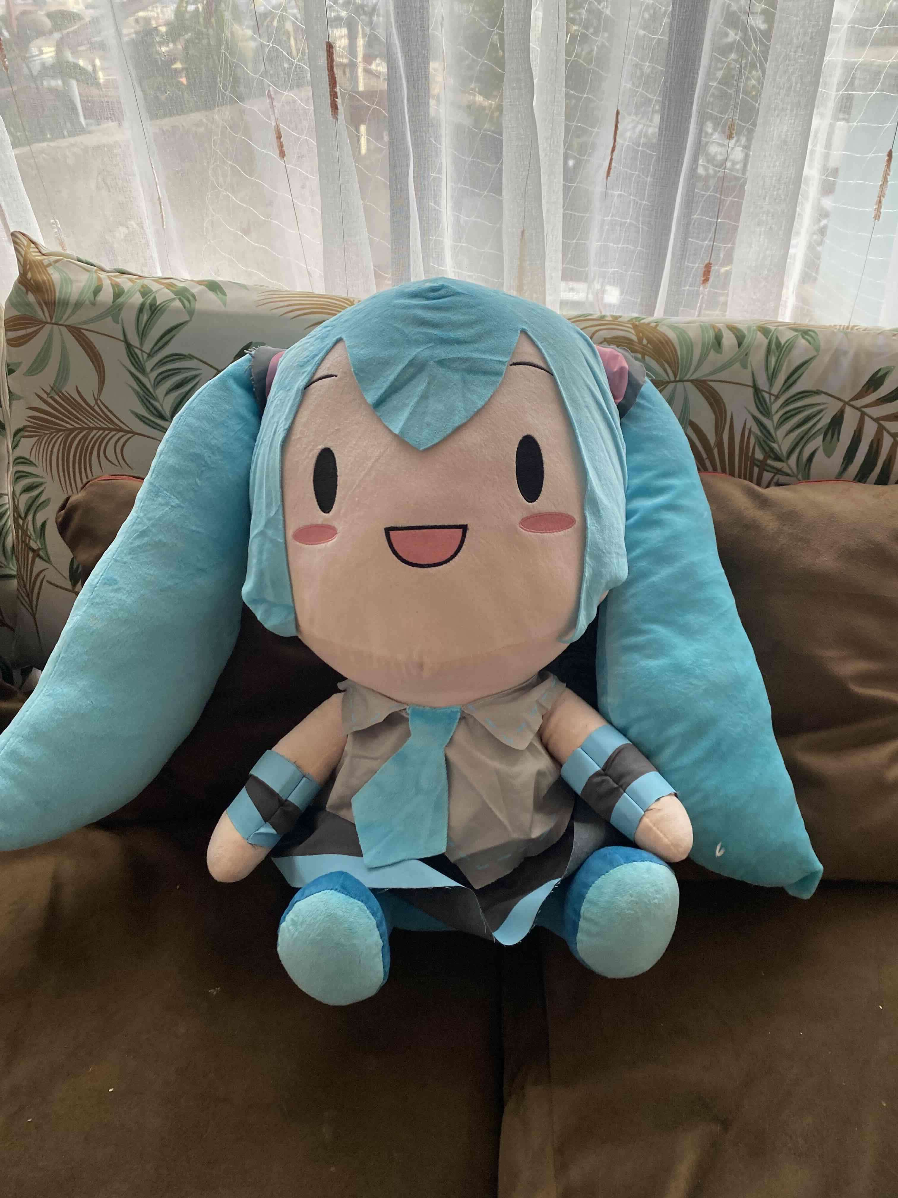 Peluche gigante miku - miniatura 3