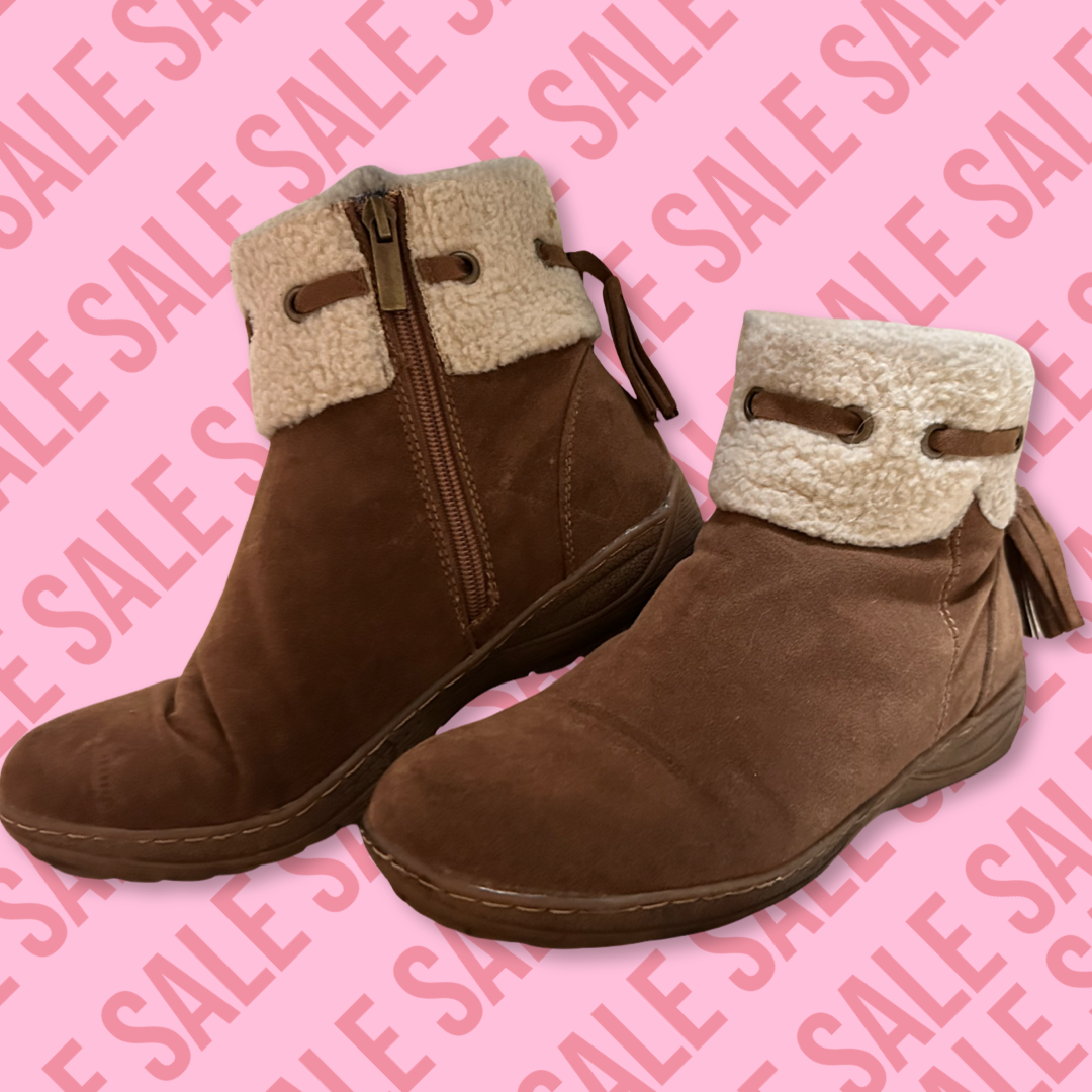 Botines de gamuza marrón Azaleia