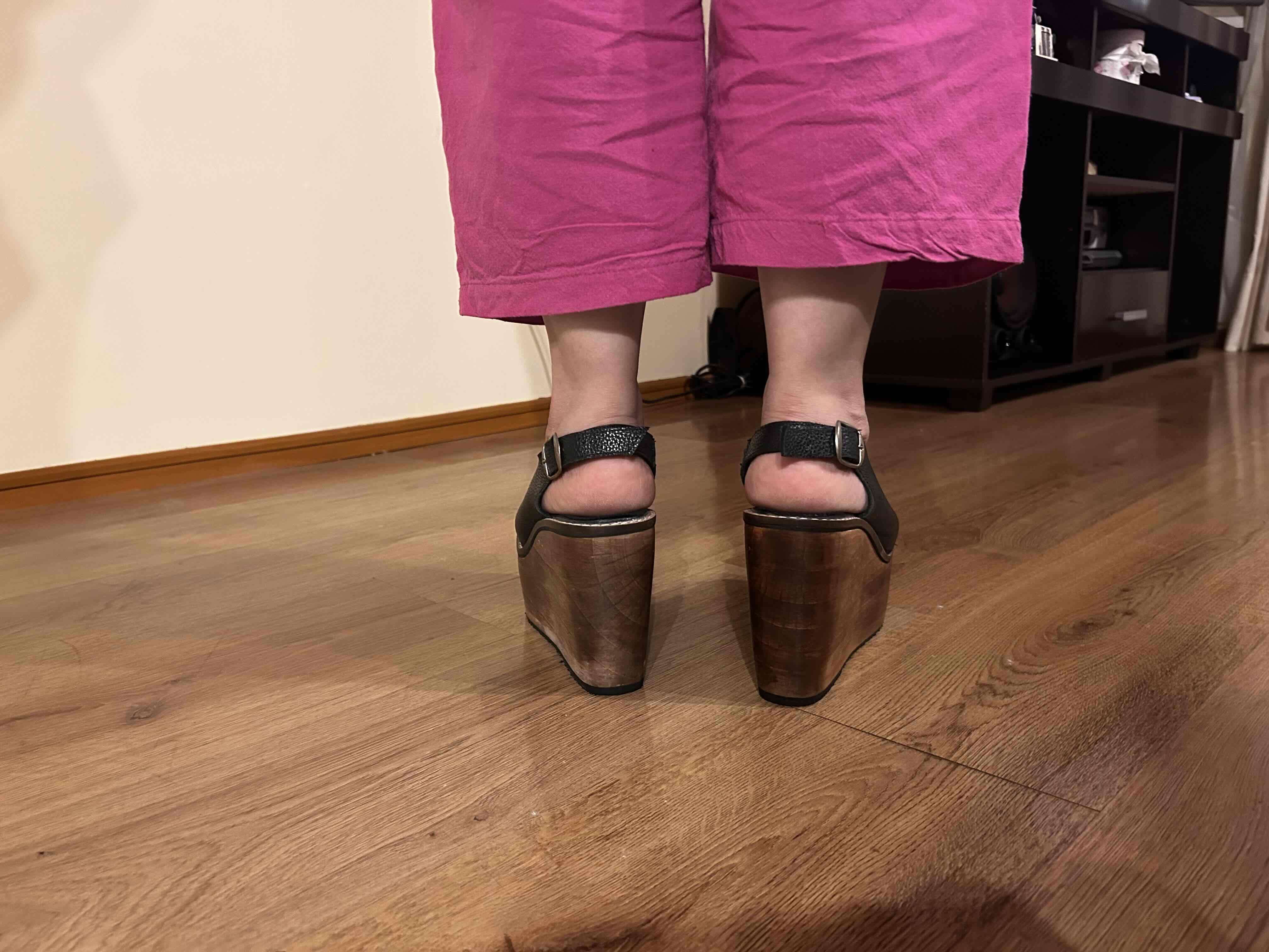 Sandalias plataforma negras madera - miniatura 4