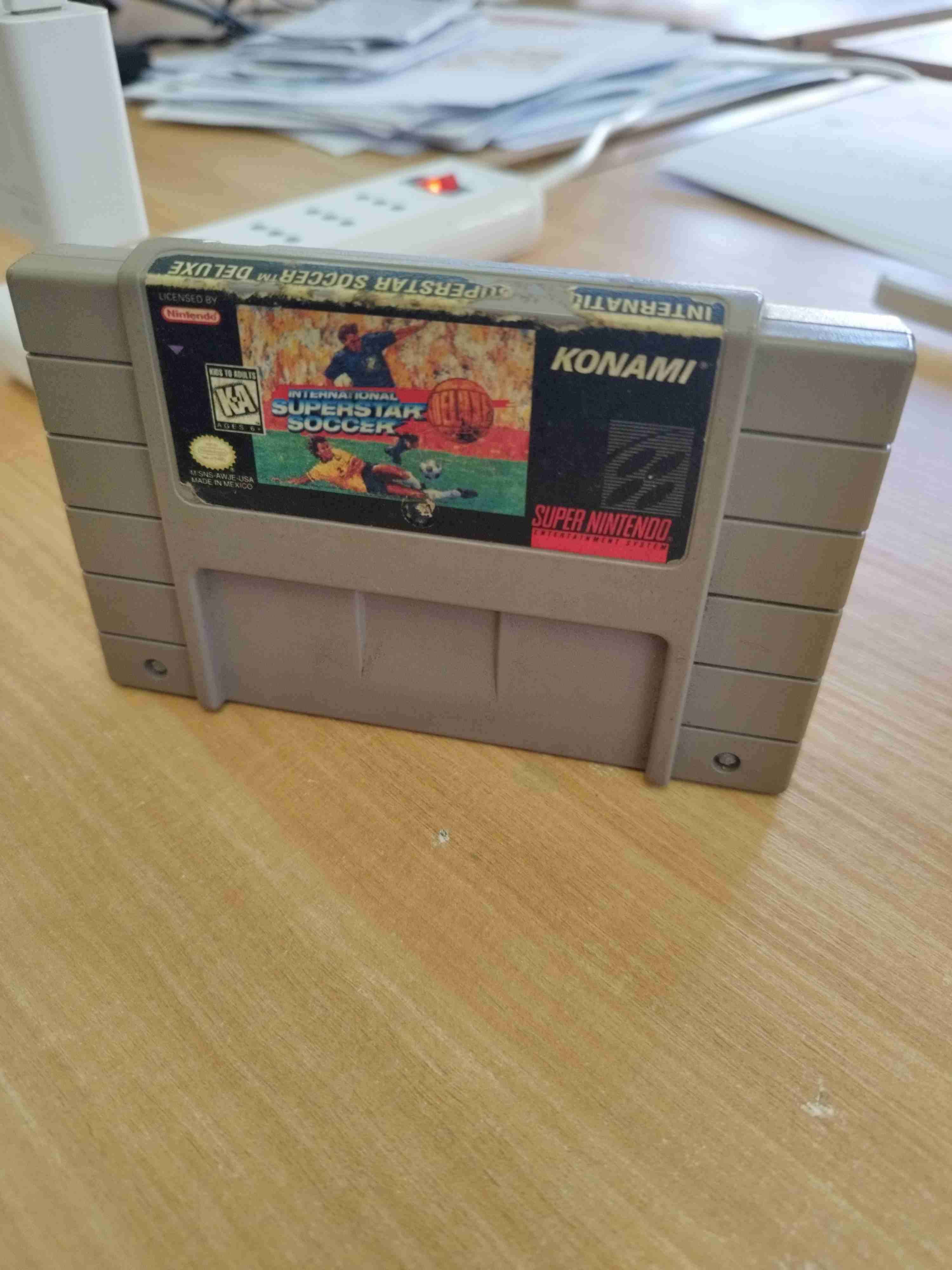 Internacional Superstar Soccer DELUXE - miniatura 3